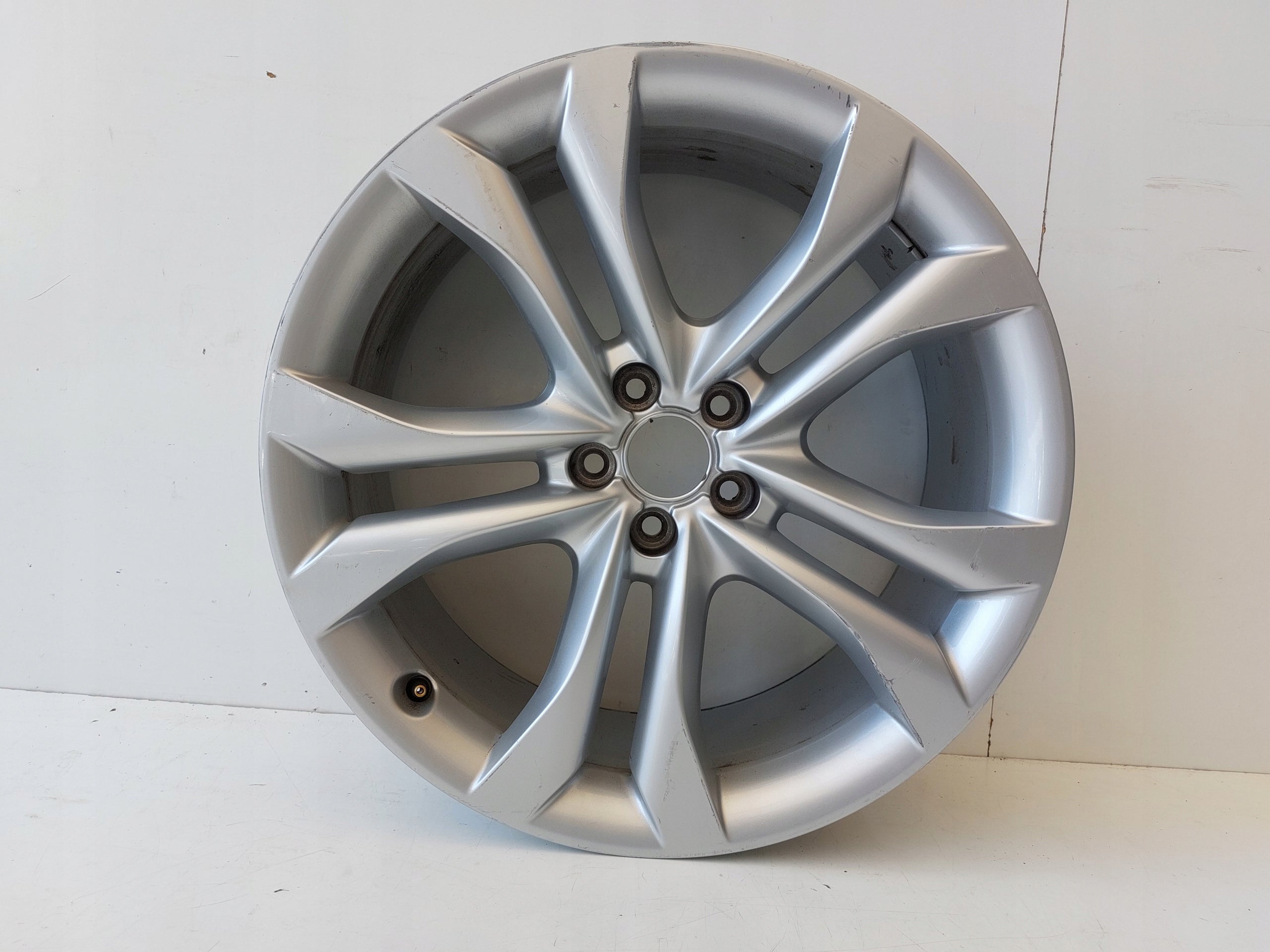  1x Alu Felge Audi Q5 Aluminum rim 20 Zoll 8.5J 5x112 8R0601025AP product image