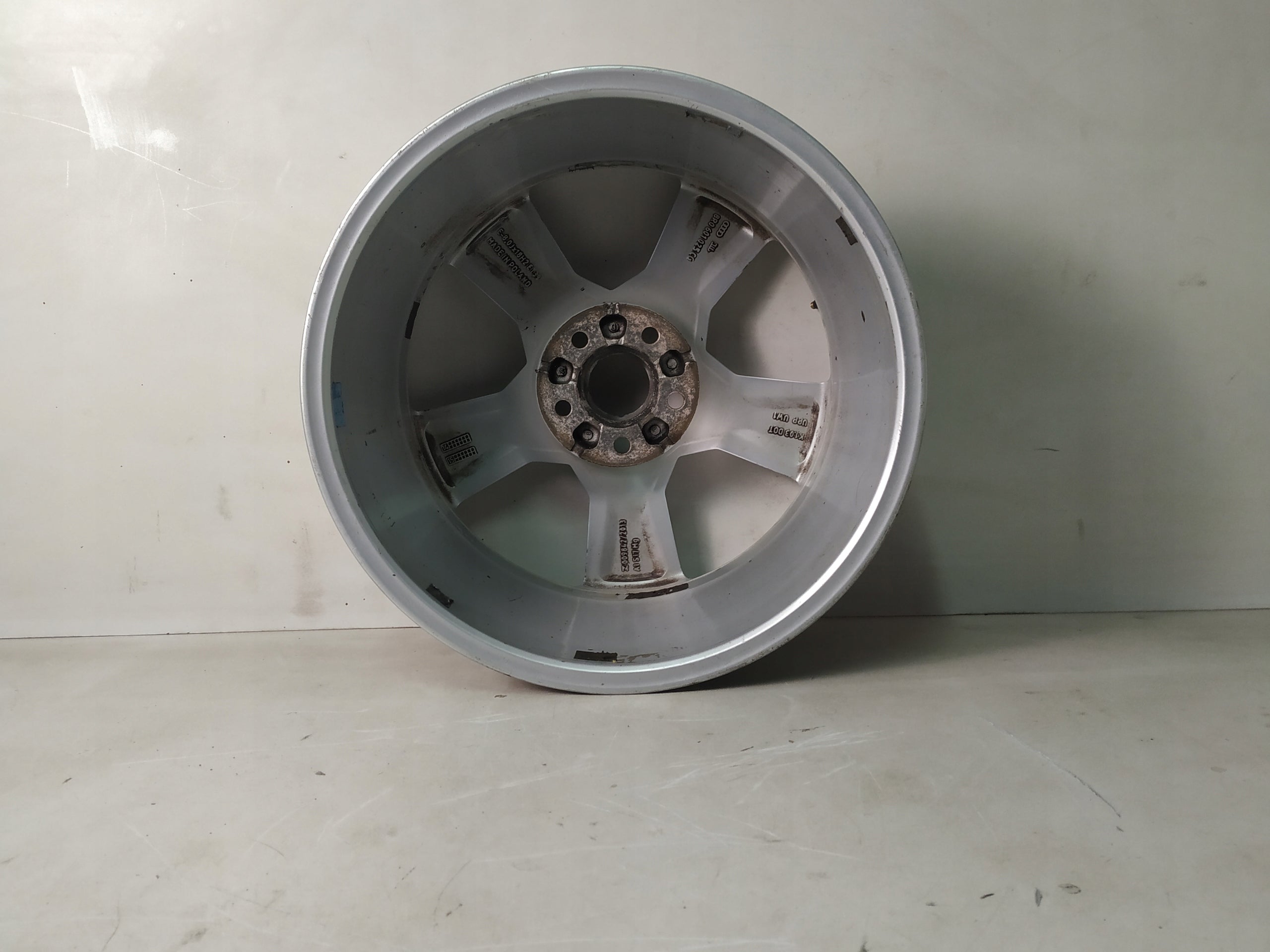 1x Alu Felge Audi Q5 Aluminum rim 18 Zoll 8.0J 5x112 8R0601025CG