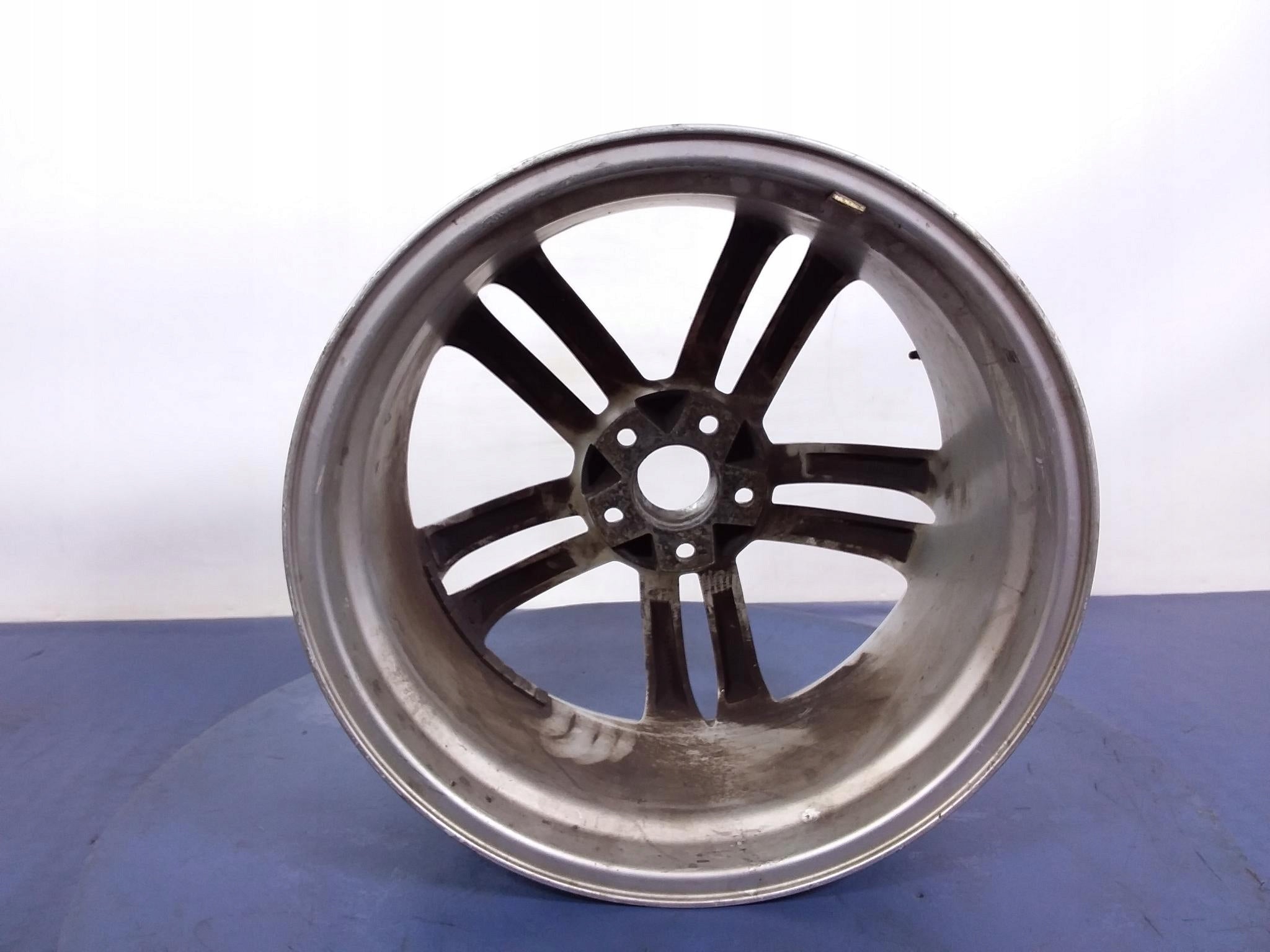 1x Alu Felge Audi Q5 Aluminum rim 19 Zoll 8.5J 5x112