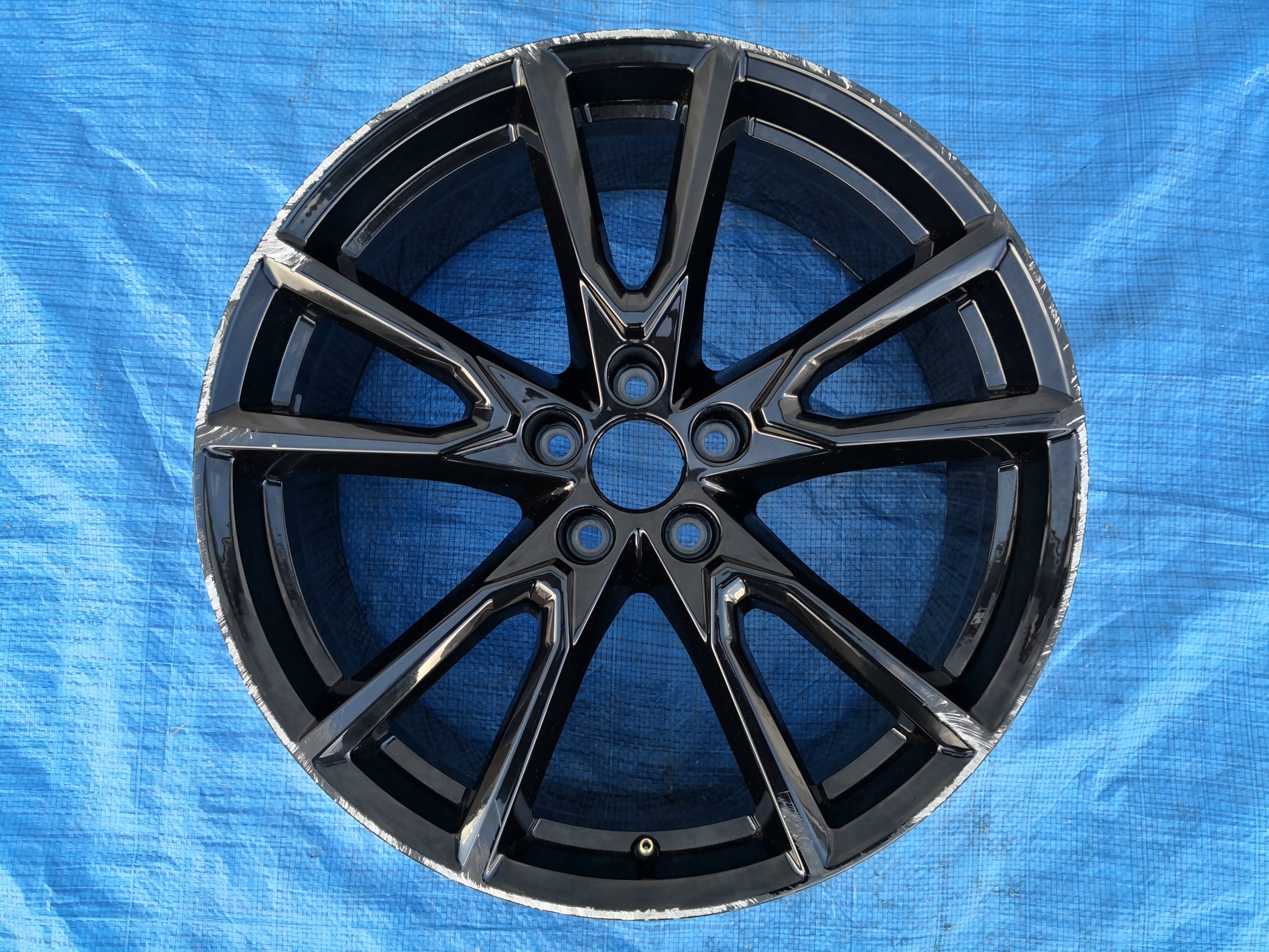 1x Alu Felge Audi Q5 Aluminum rim 20 Zoll 8.0J 5x112 39ET 80A071490AQ