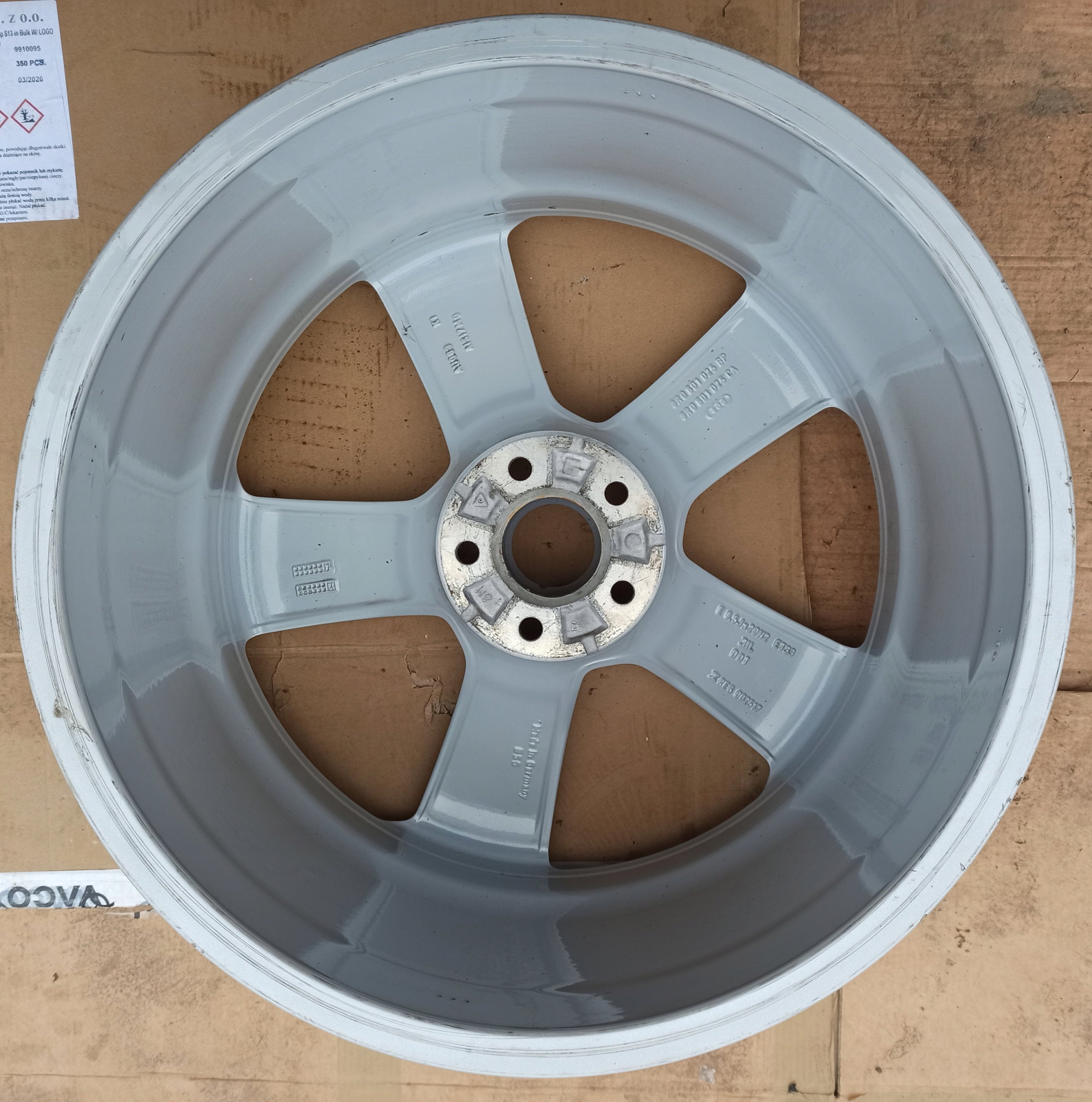 1x Alu Felge Audi Q5 Aluminum rim 20 Zoll 8.5J 5x112 33ET 8R0601025CA