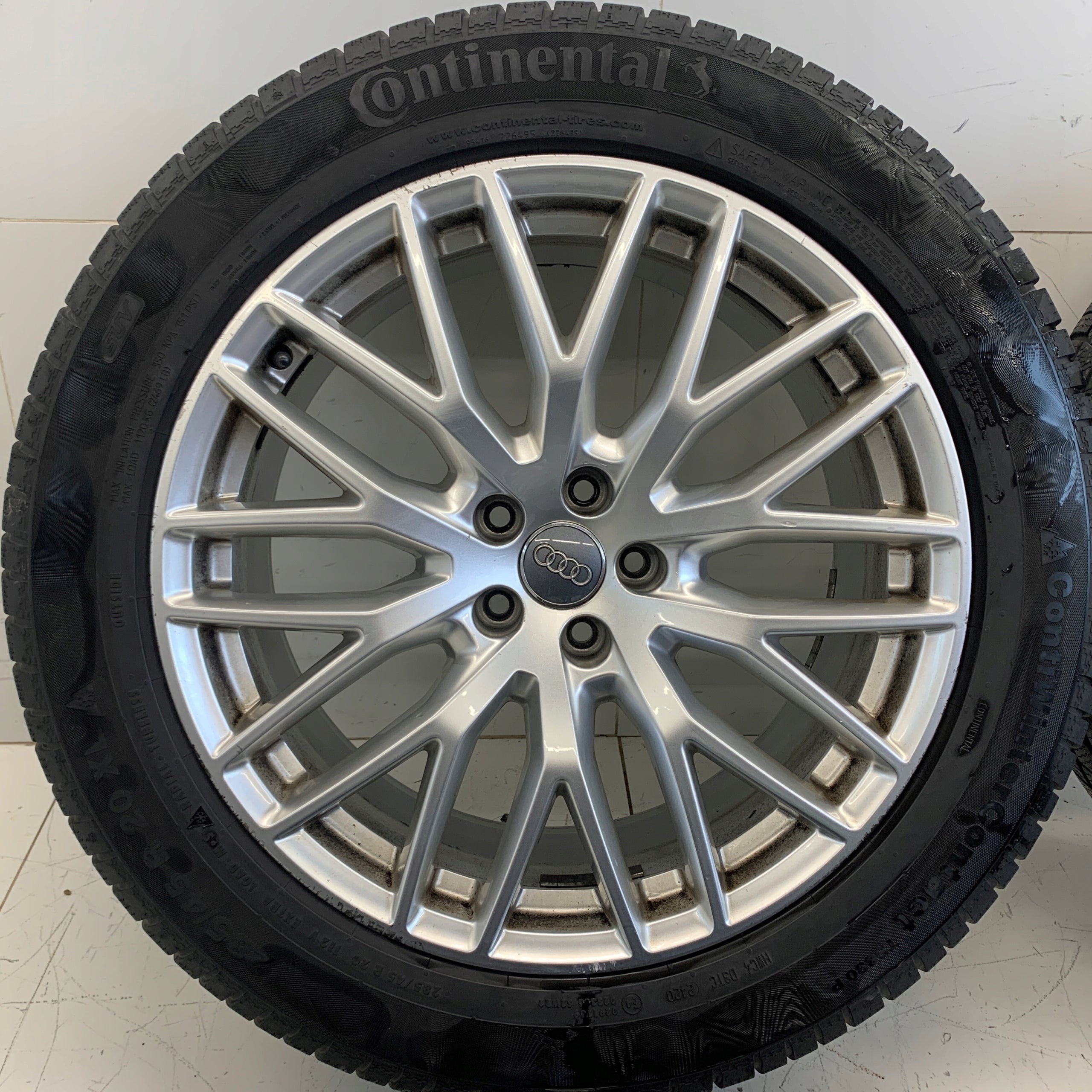 Alu Felge Audi SQ7 Q7 Q8 Aluminum rim 20 Zoll 9.0J 5x112 33ET 4M0601025