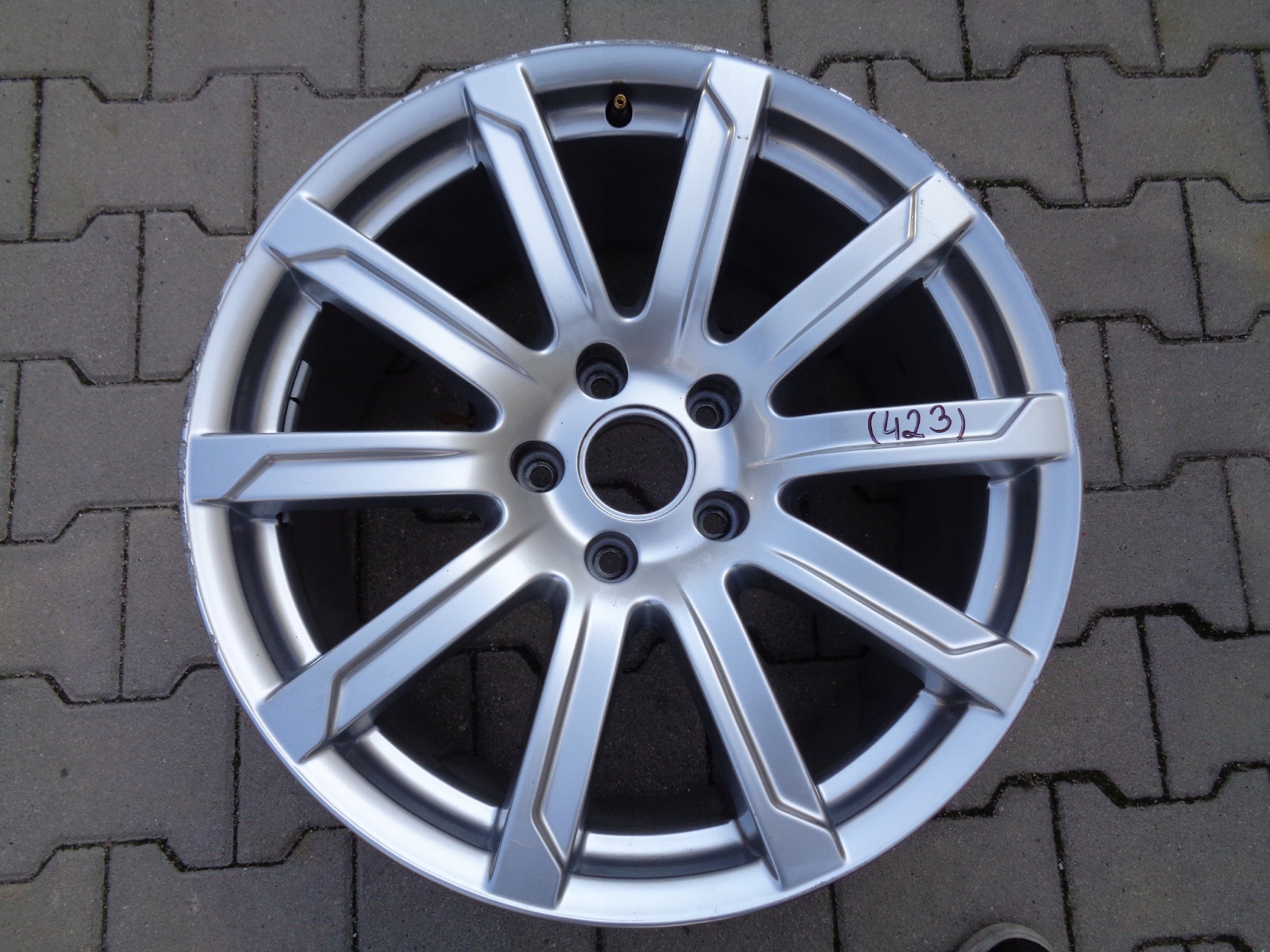 1x Alu Felge Audi Q7 Aluminum rim 20 Zoll 10.0J 5x130 44ET 4L0601025AD