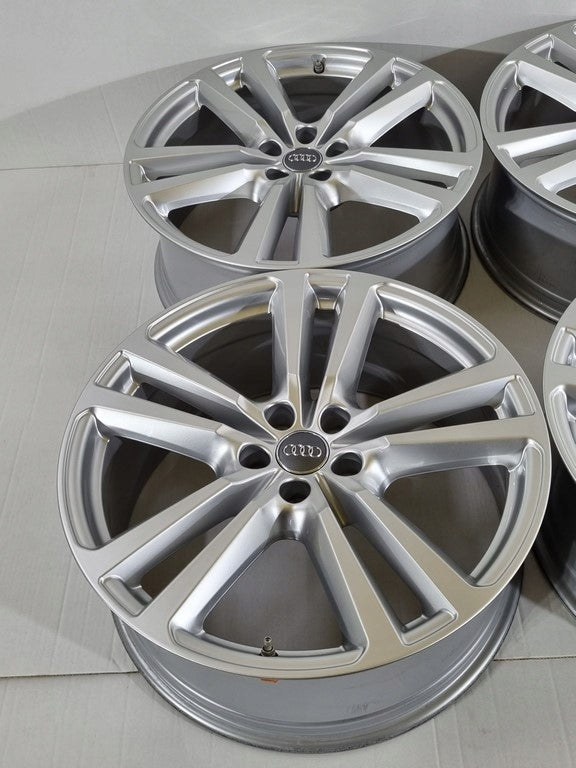 Alu Felge Audi Q7 Aluminum rim 20 Zoll 8.0J 5x112 28ET 4M0601025G