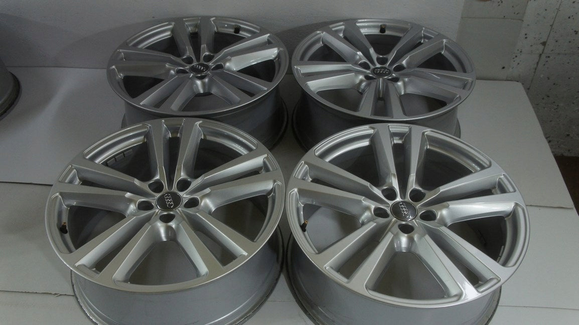 Alu Felge Audi Q7 Aluminum rim 20 Zoll 8.0J 5x112 28ET 4M0601025G