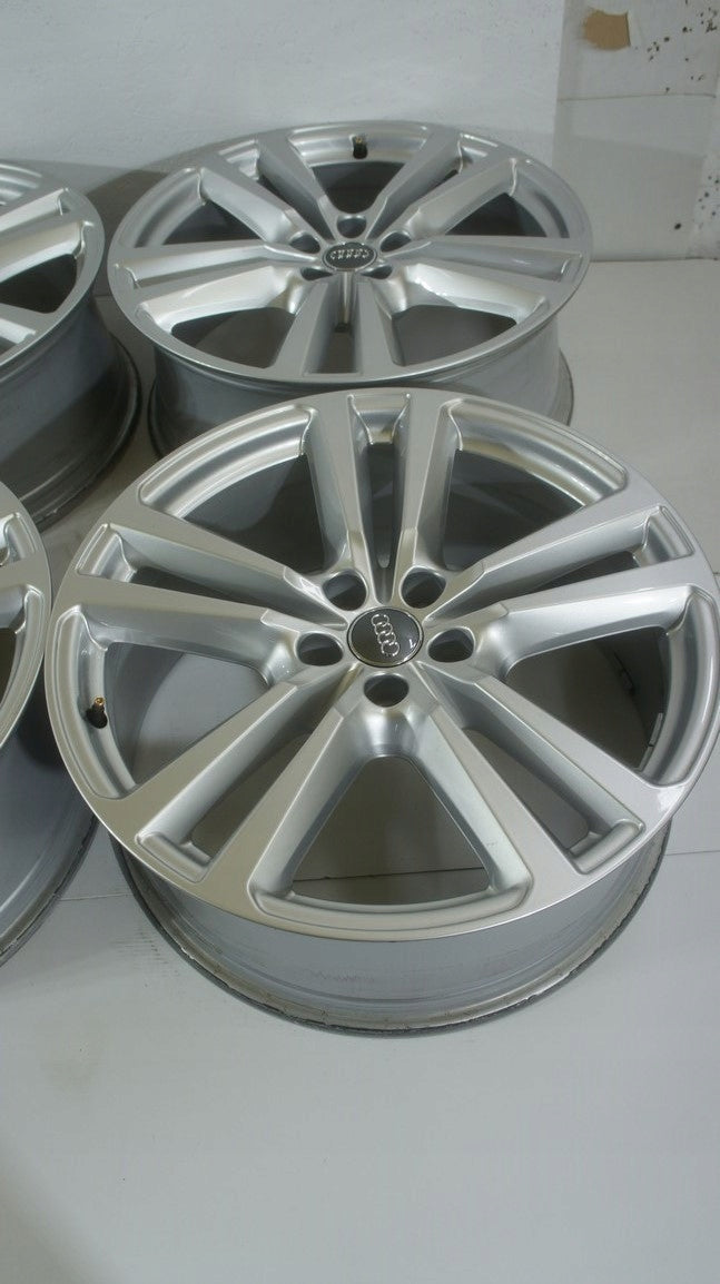 Alu Felge Audi Q7 Aluminum rim 20 Zoll 8.0J 5x112 28ET 4M0601025G