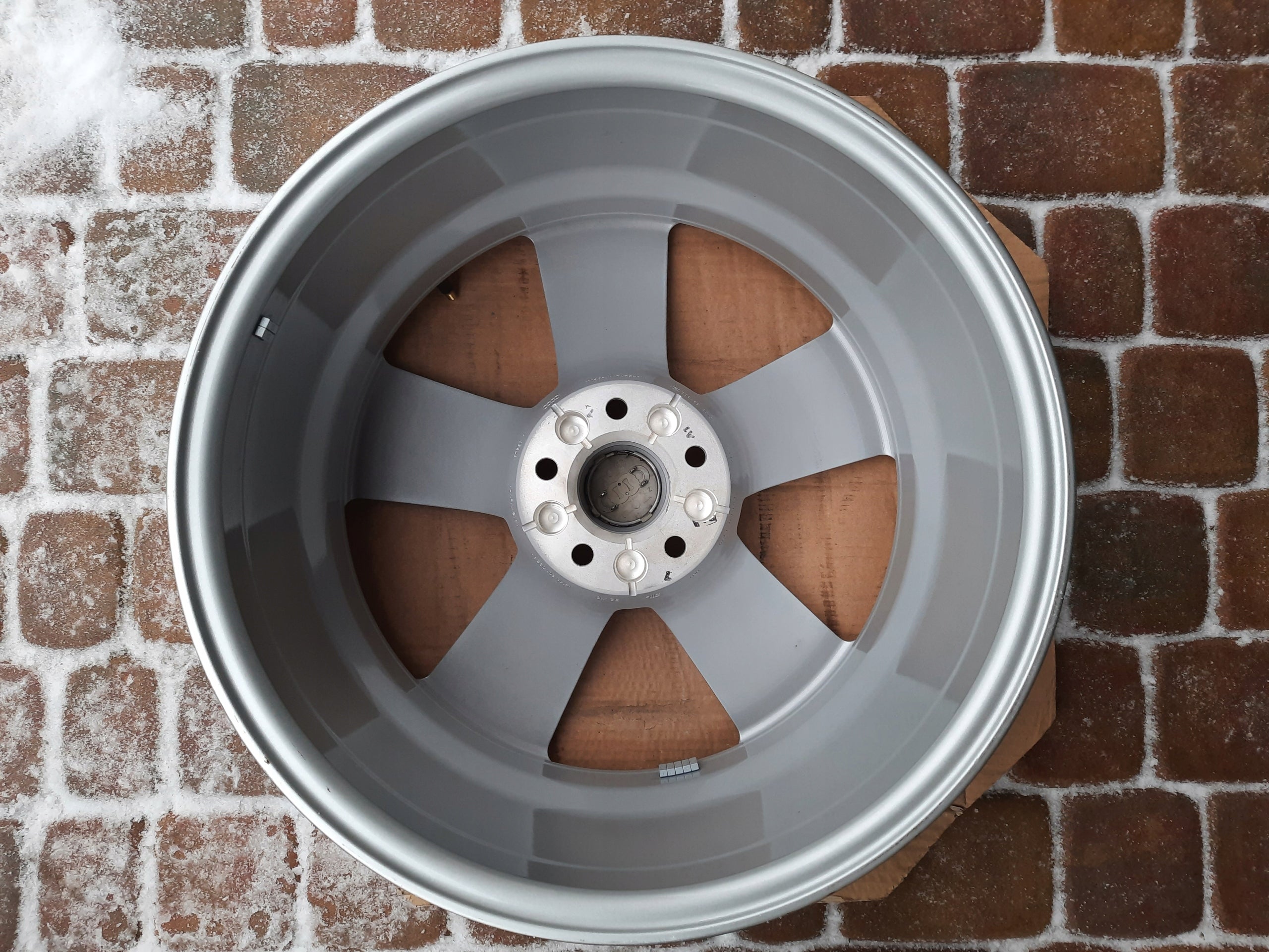 1x Alu Felge Audi Q7 Aluminum rim 18 Zoll 8.0J 5x112 25ET