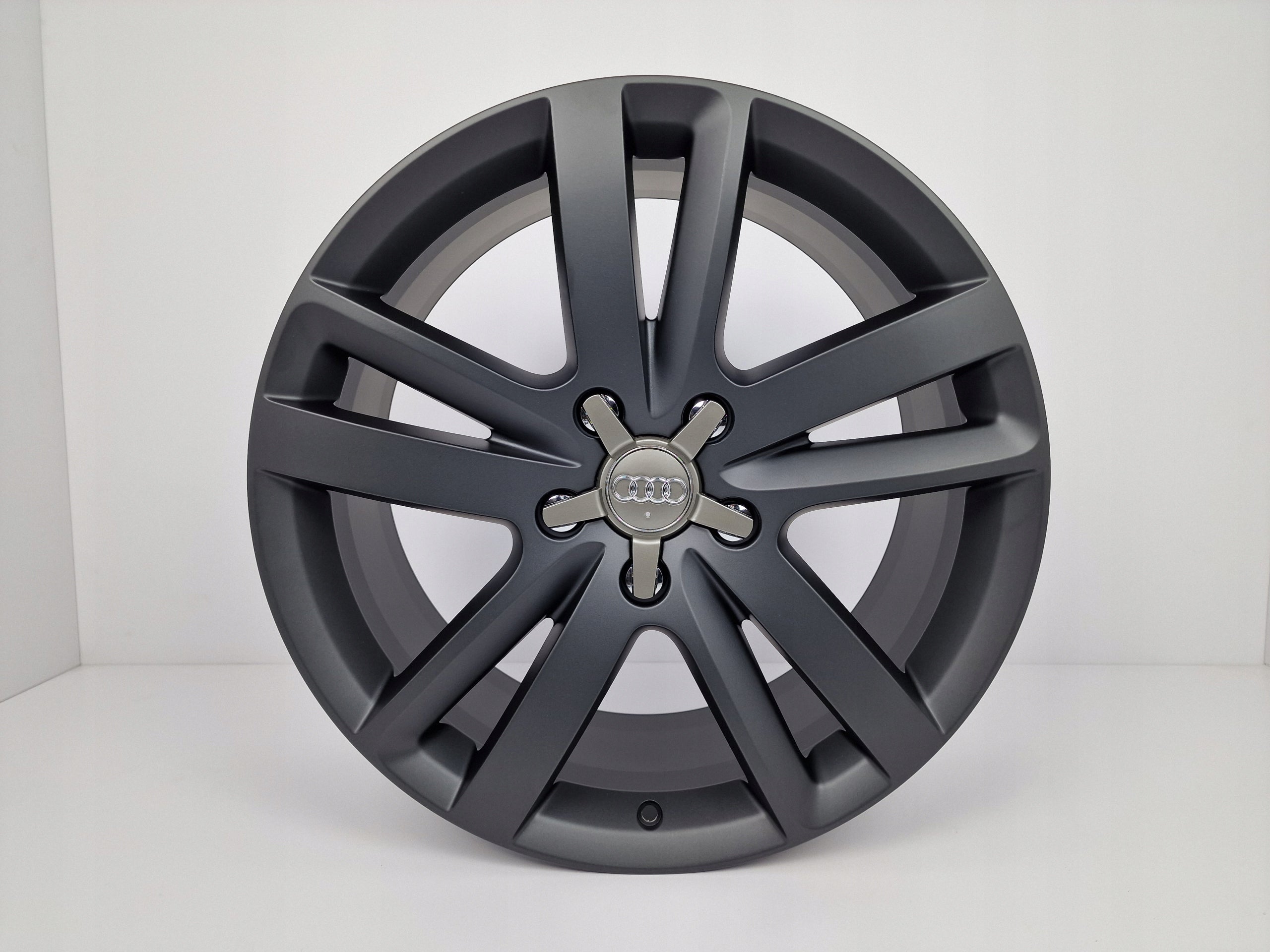 Alu rim Audi Q7 Aluminum rim 20 inch 9.0J 5x130 60ET 