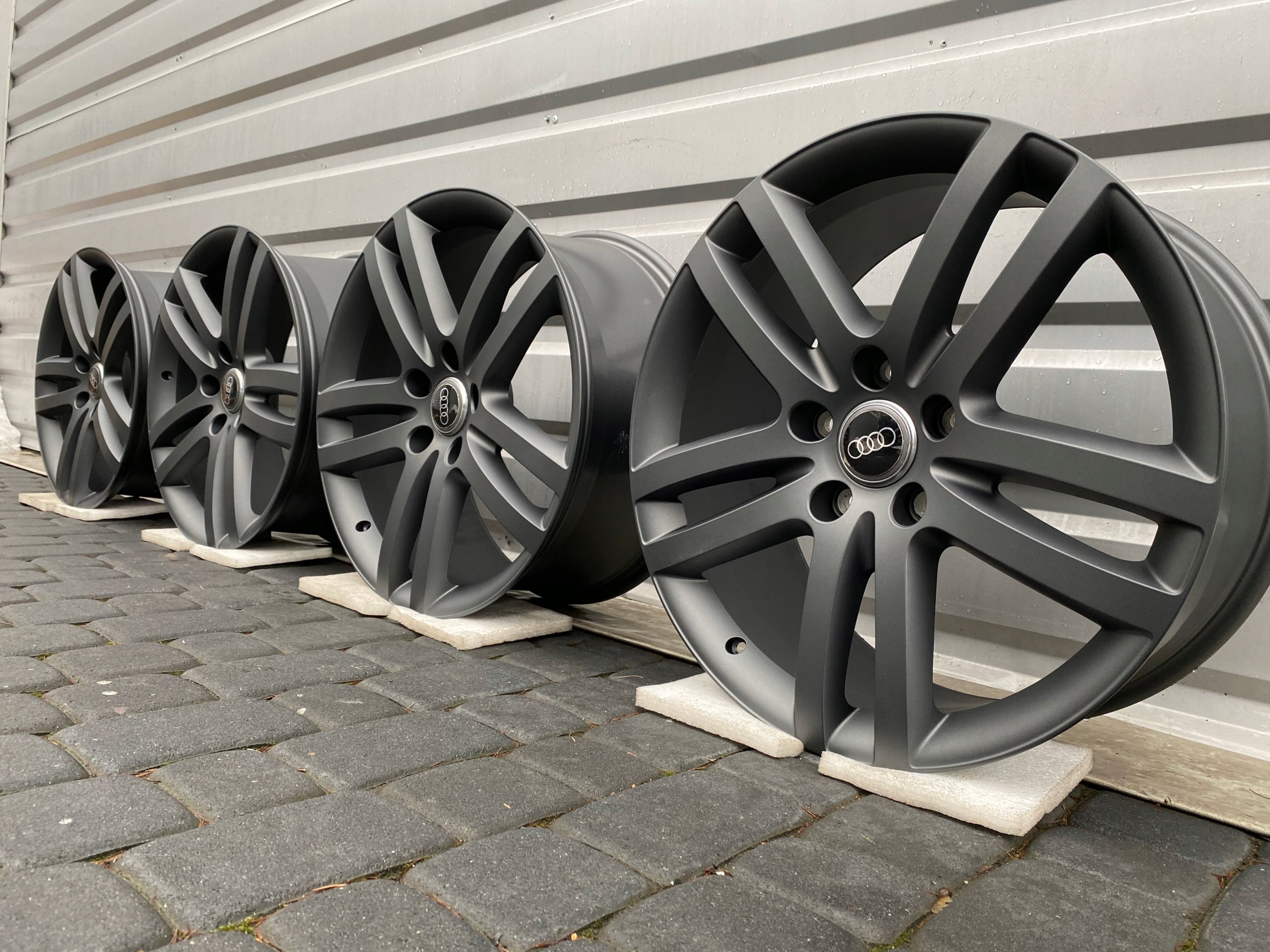 Alu Felge Audi Q7 Aluminum rim 20 Zoll 9.0J 5x130 60ET