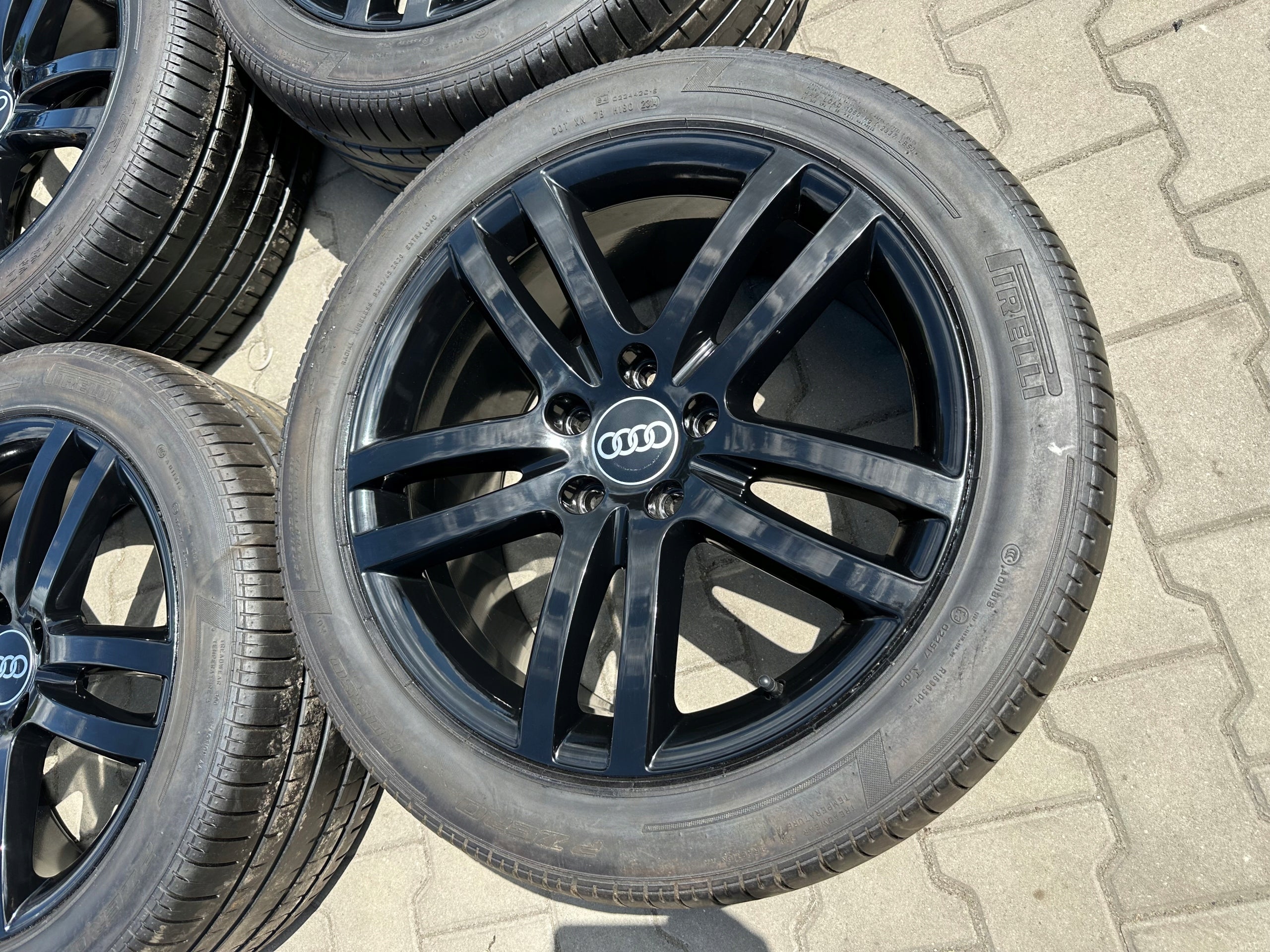 Alu Felge Audi Q7 Aluminum rim 20 Zoll 9.0J 5x130 60ET 4L0601025M