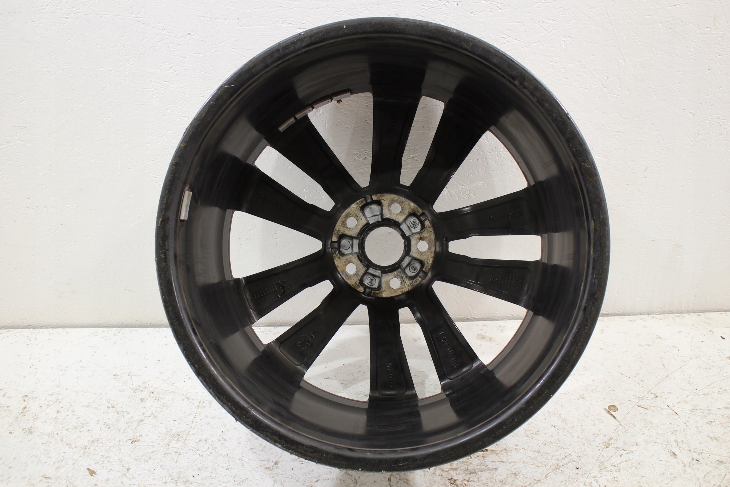 1x Alu Felge Audi A7 Aluminum rim 20 Zoll 8.5J 5x112 43ET 4K0601025J