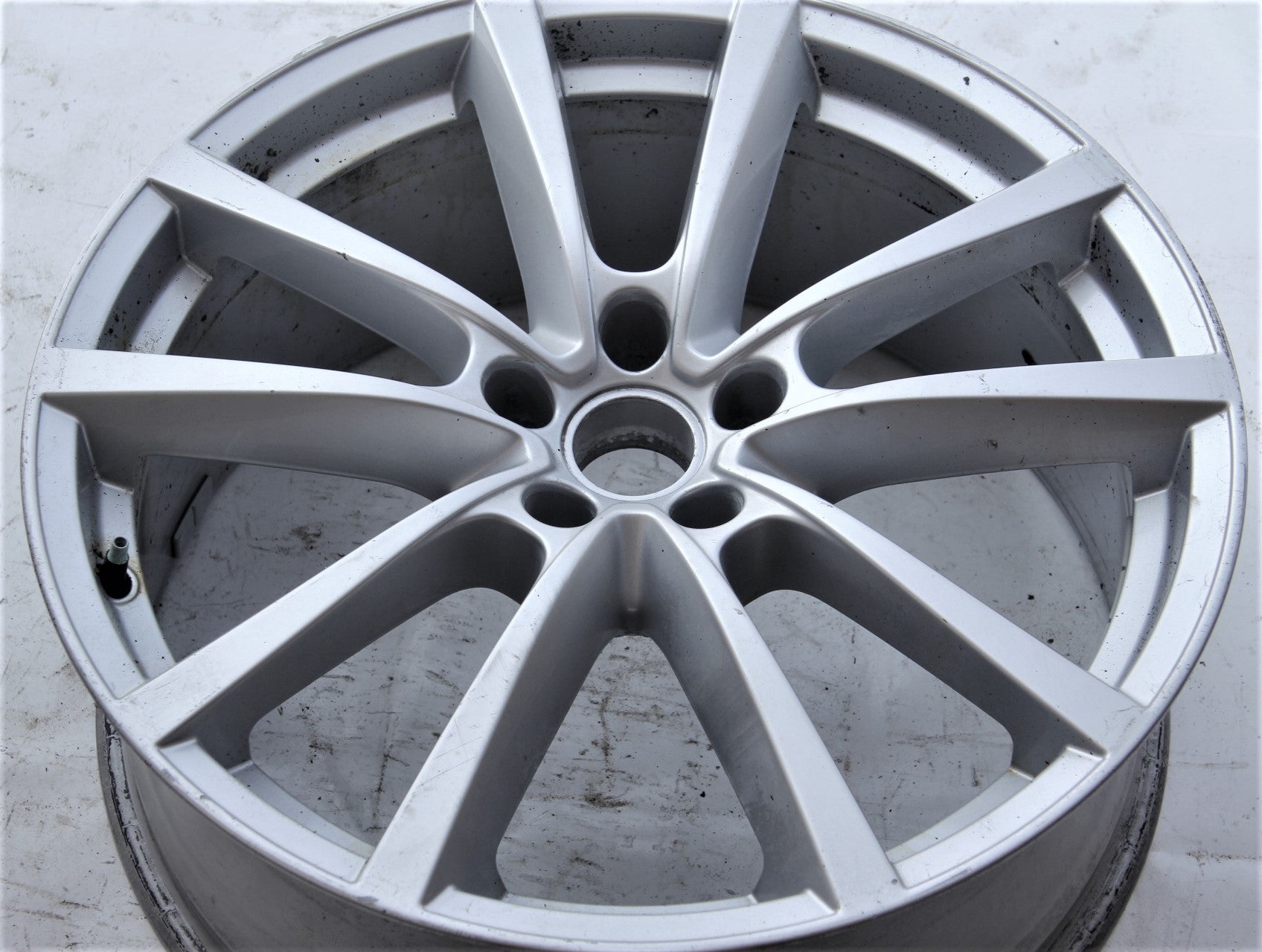  1x aluminum rim Audi Q7 Aluminum rim 20 inch 8.0J 5x112 34ET 3QF601025  product image