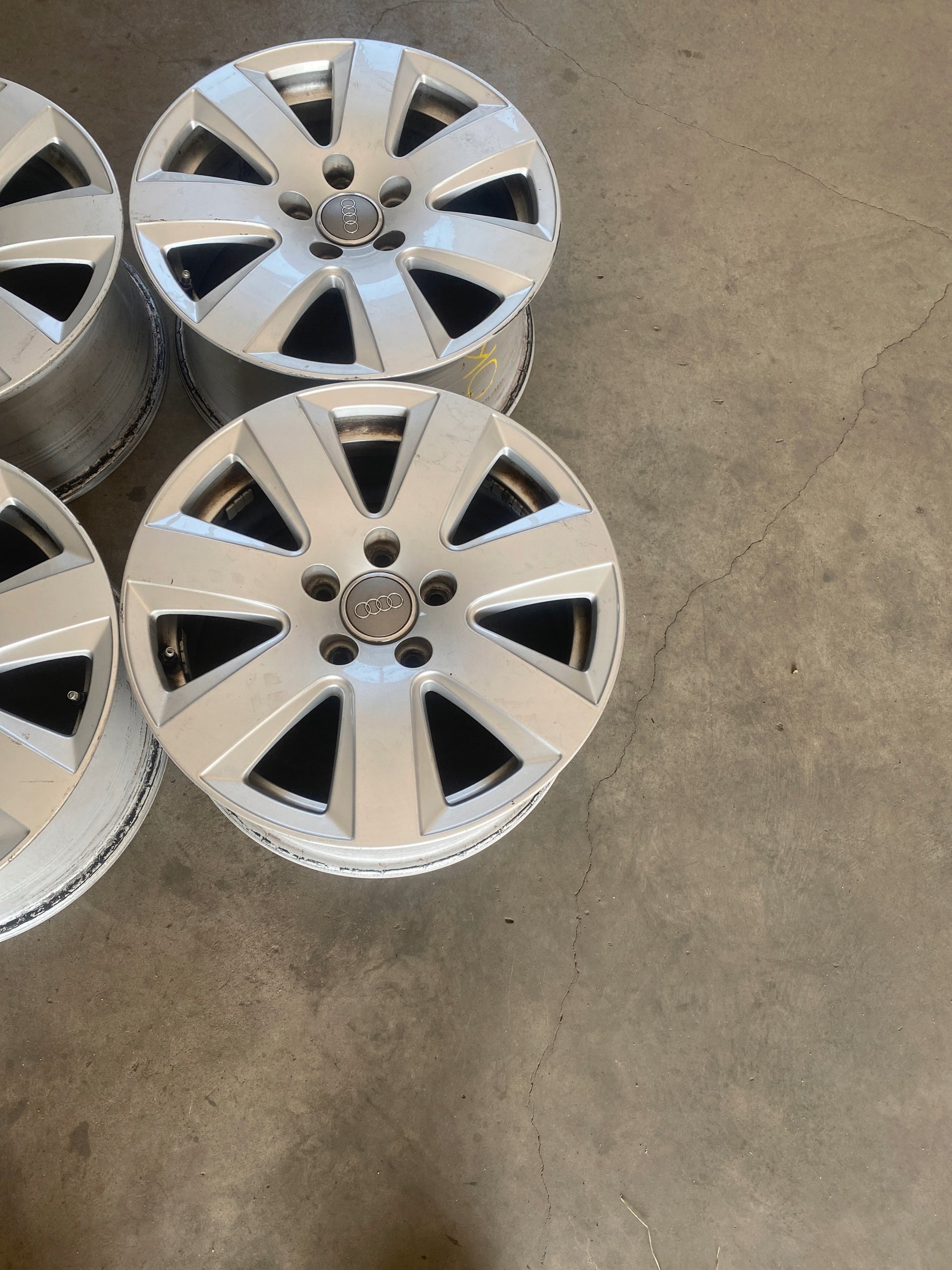 Alu Felge Audi RS Q3 Aluminum rim 16 Zoll 7.5J 5x112 42ET