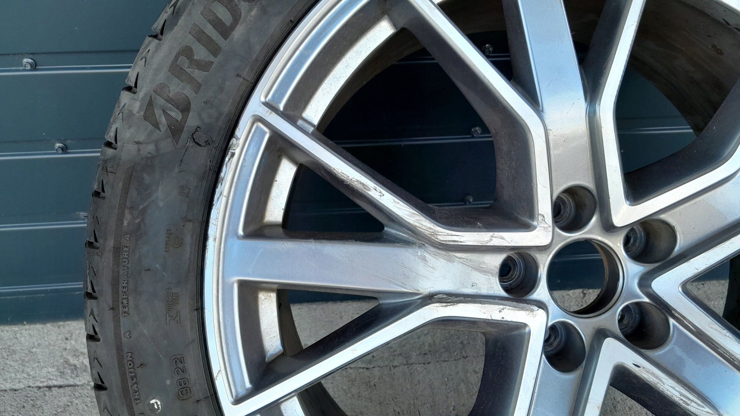 1x Alu Felge Audi Q5 Aluminum rim 21 Zoll 9.5J 5x112