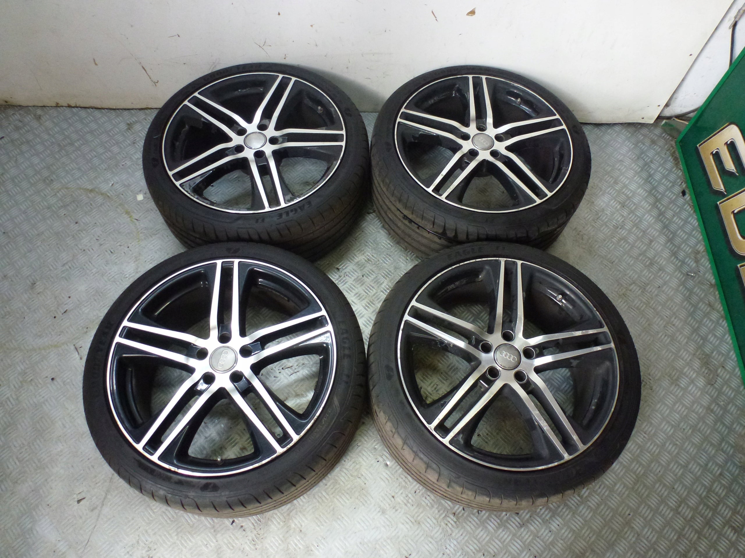 Alu Felge Audi S8 Aluminum rim 20 Zoll 9.0J 5x112