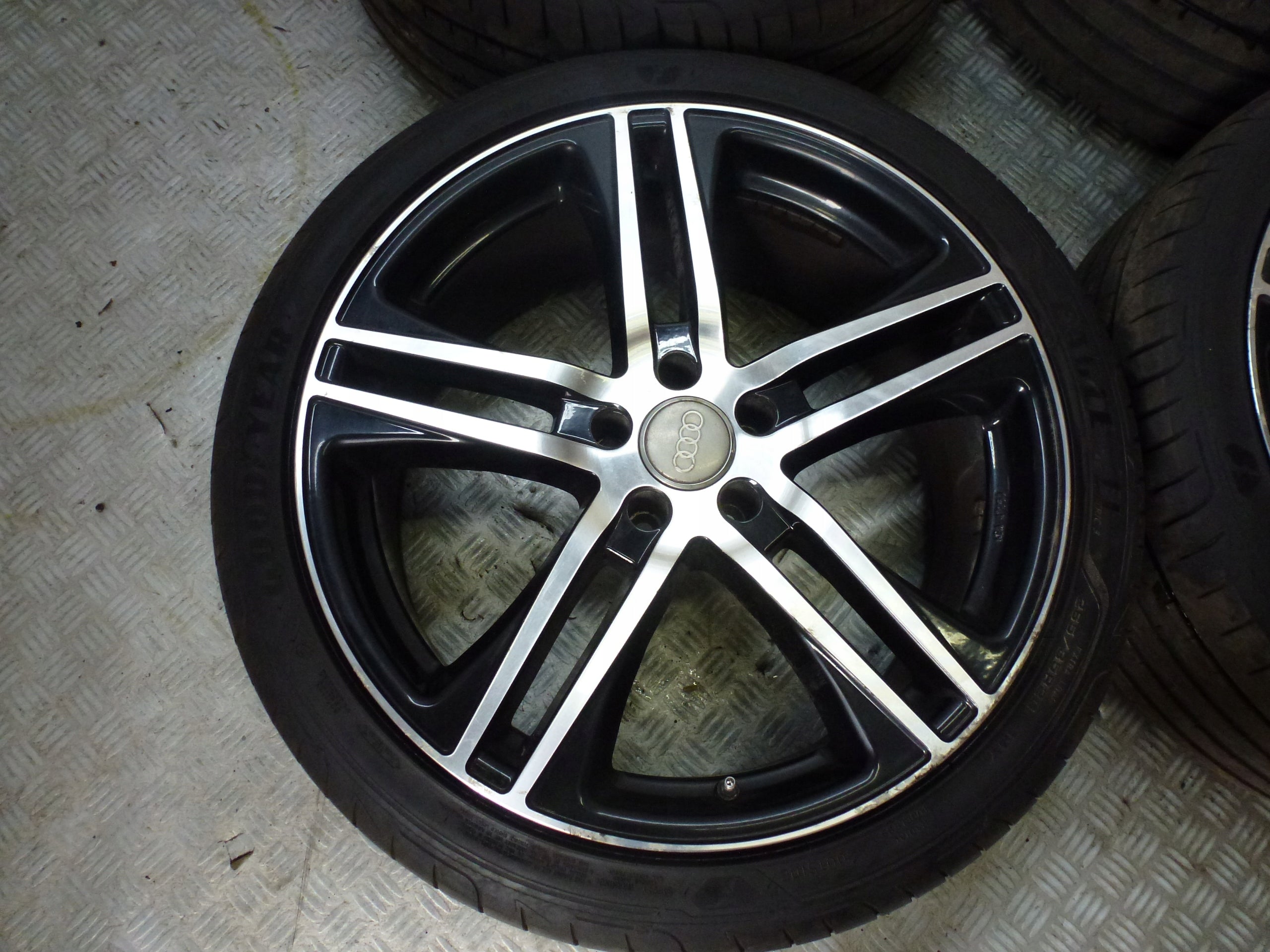 Alu Felge Audi S8 Aluminum rim 20 Zoll 9.0J 5x112