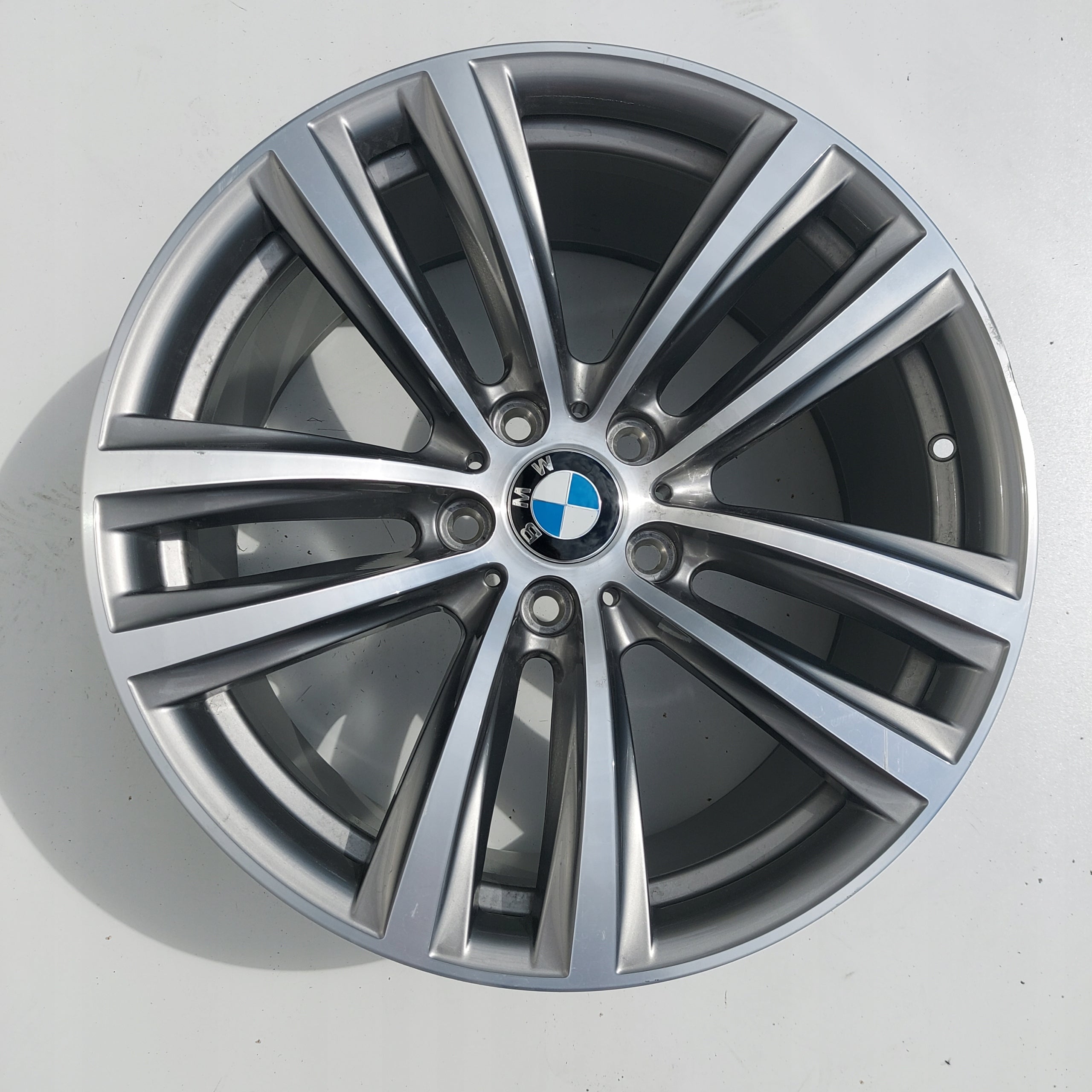 1x Alu Felge BMW 3 F34 X5 F34 GT X1 X6 F34 Aluminum rim 19 Zoll 9.0J 5x120 42ET