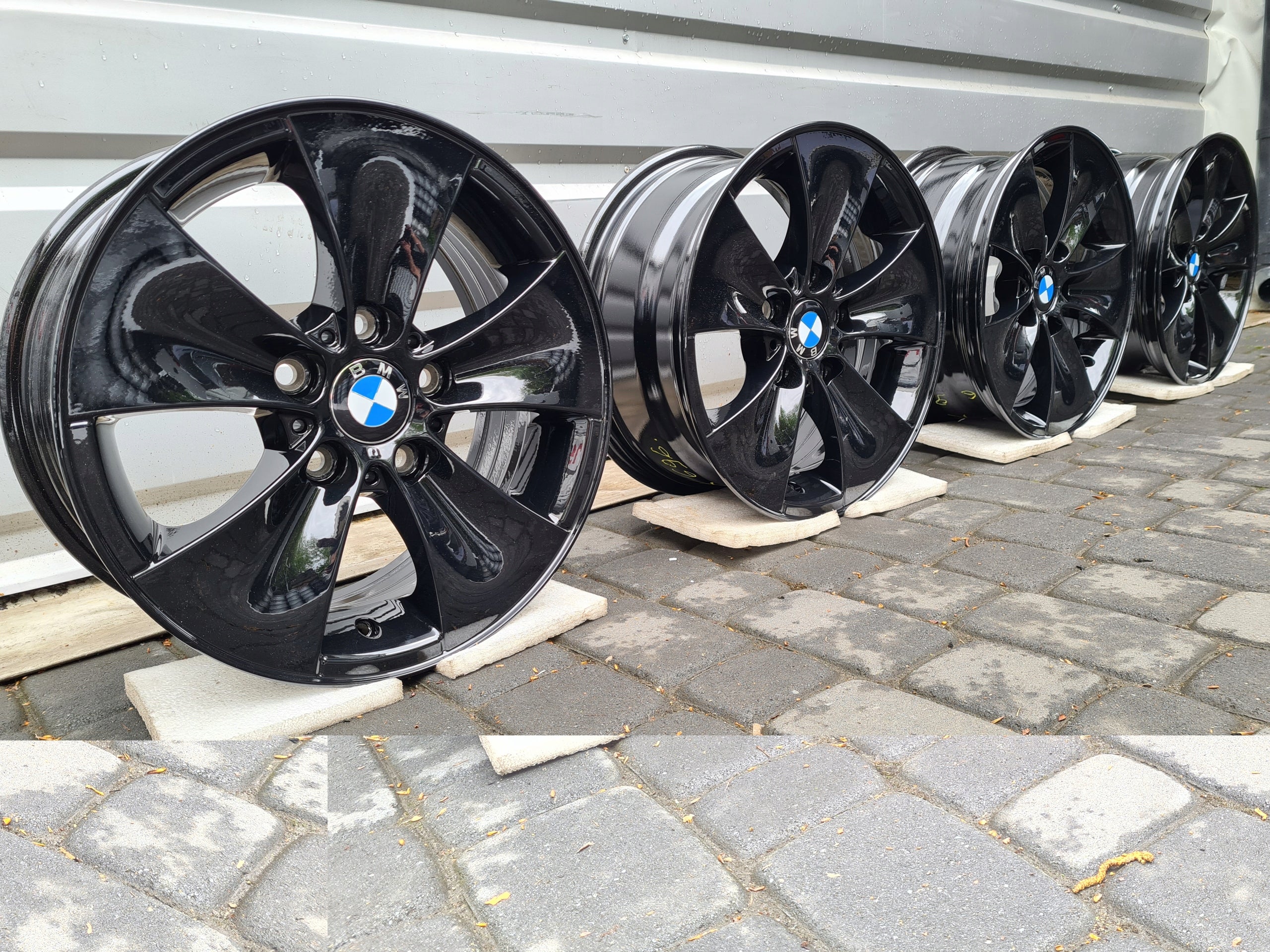 Alu Felge BMW E91 E46 E90 F30 E87 E36 X1 E90 E91 F31 F30 F31 16 Zoll 7.0J 5x120 34ET