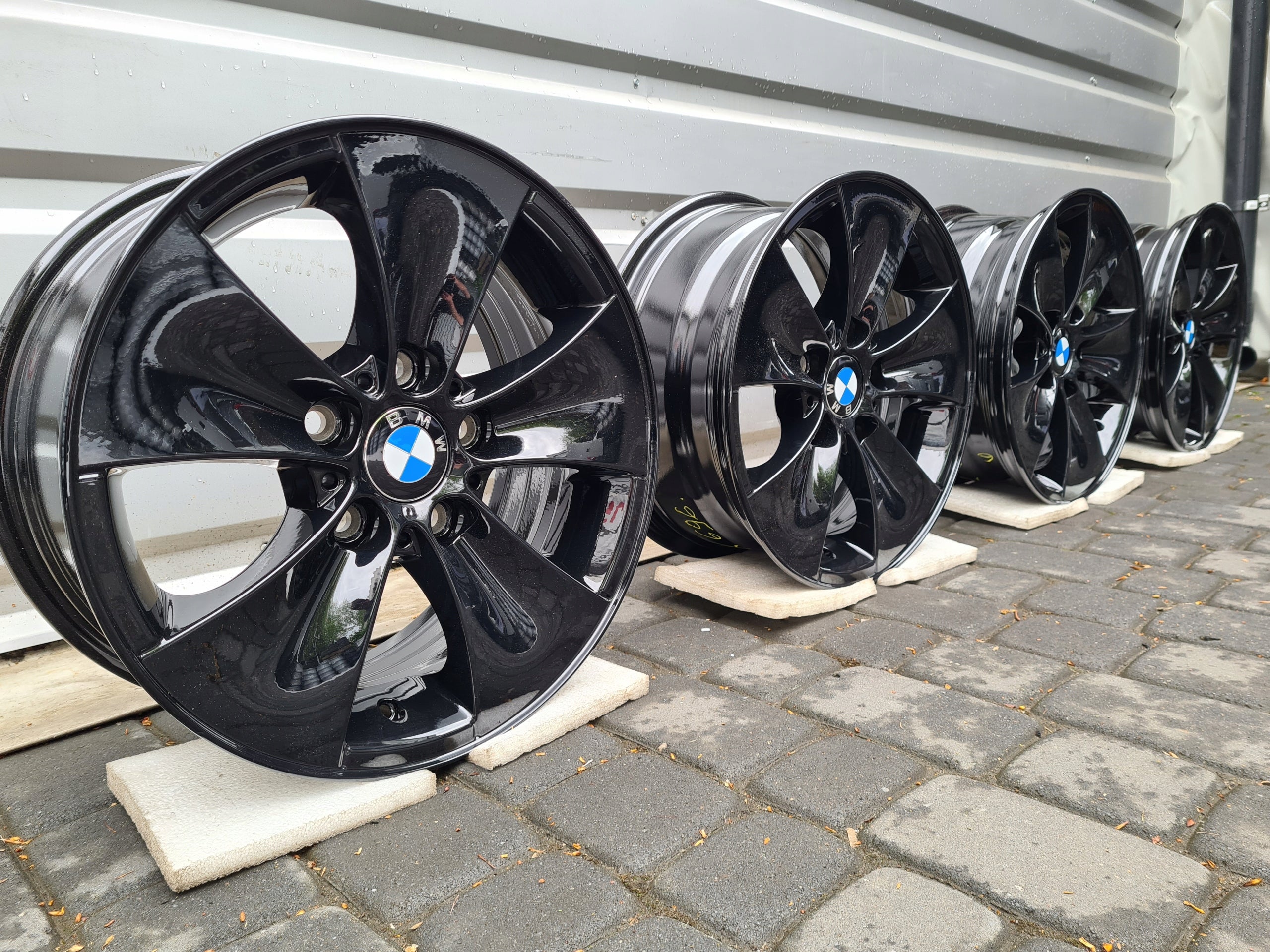 Alu Felge BMW E91 E46 E90 F30 E87 E36 X1 E90 E91 F31 F30 F31 16 Zoll 7.0J 5x120 34ET