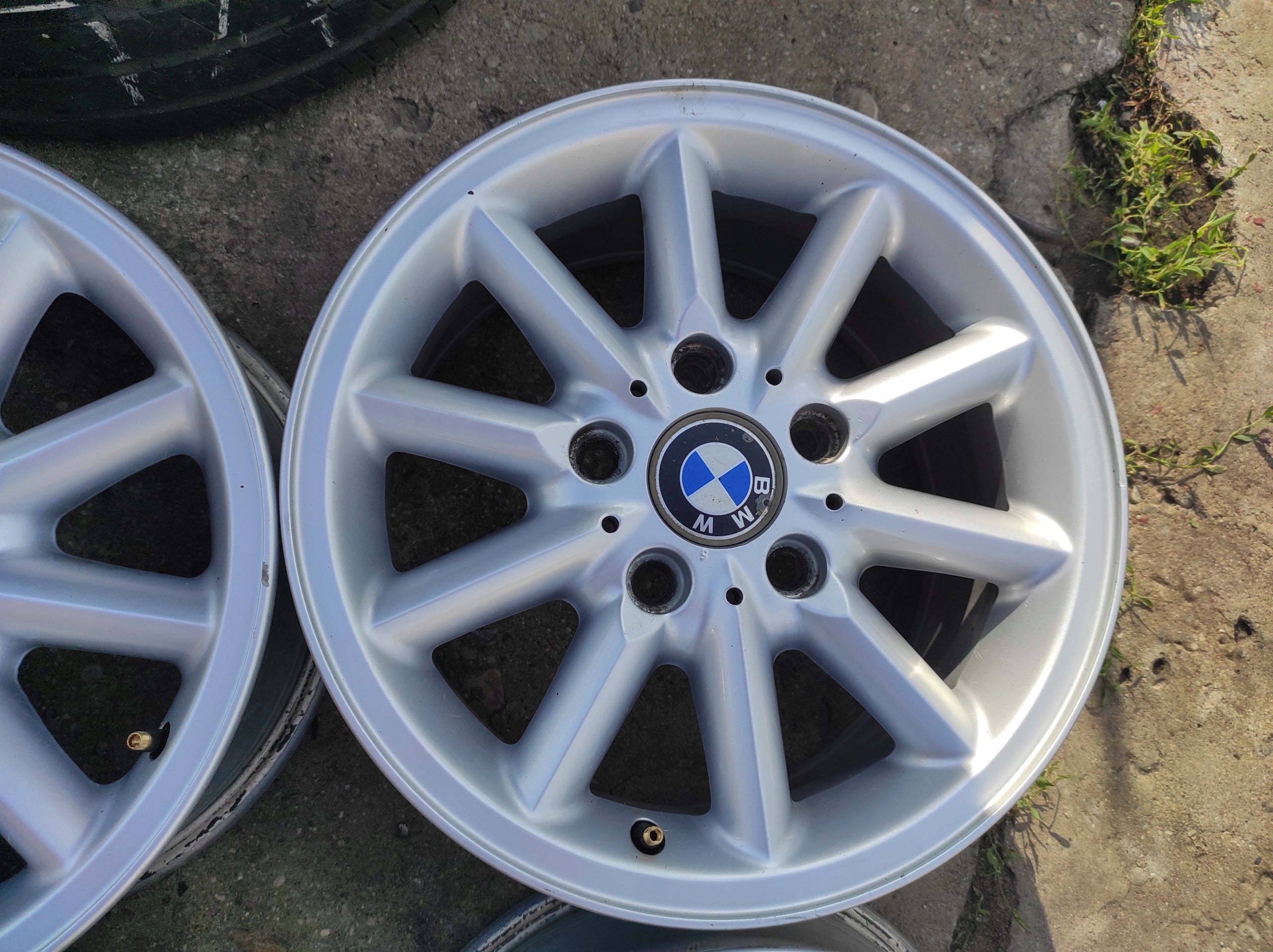 Alu Felge BMW X1 E36 Aluminum rim 15 Zoll 7.0J 5x120 47ET 1094480