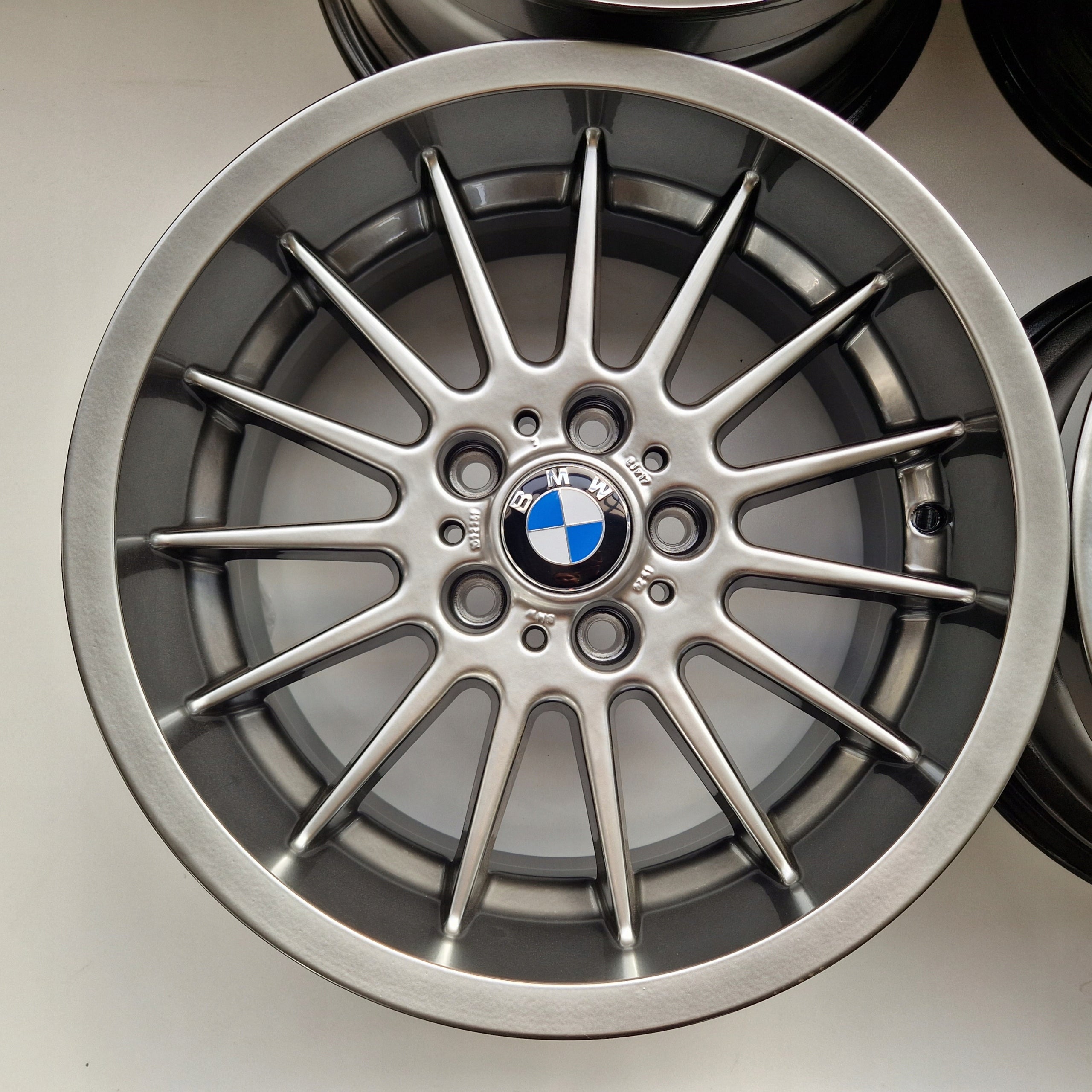 Alu Felge BMW E39 X1 Aluminum rim 17 Zoll 8.0J 5x120 20ET