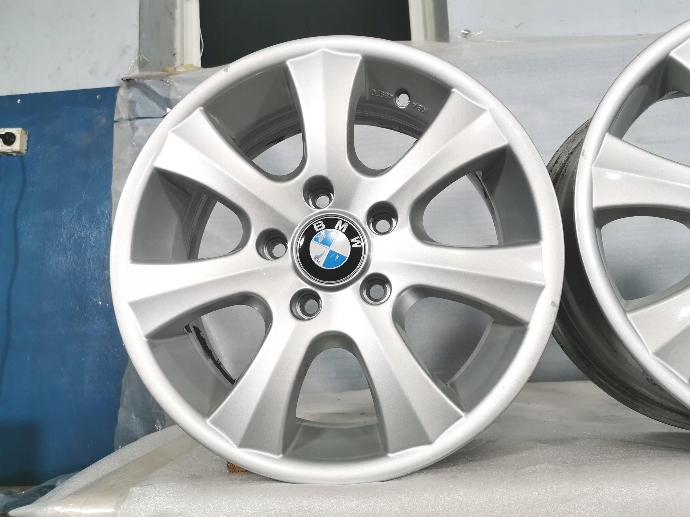 Alu Felge BMW E91 E46 E90 F30 E88 E87 X1 E82 E81 E93 E92 E90 E91 E92 E93 F31 F30 F31 F34 16 Zoll 7.0J 5x120 37ET