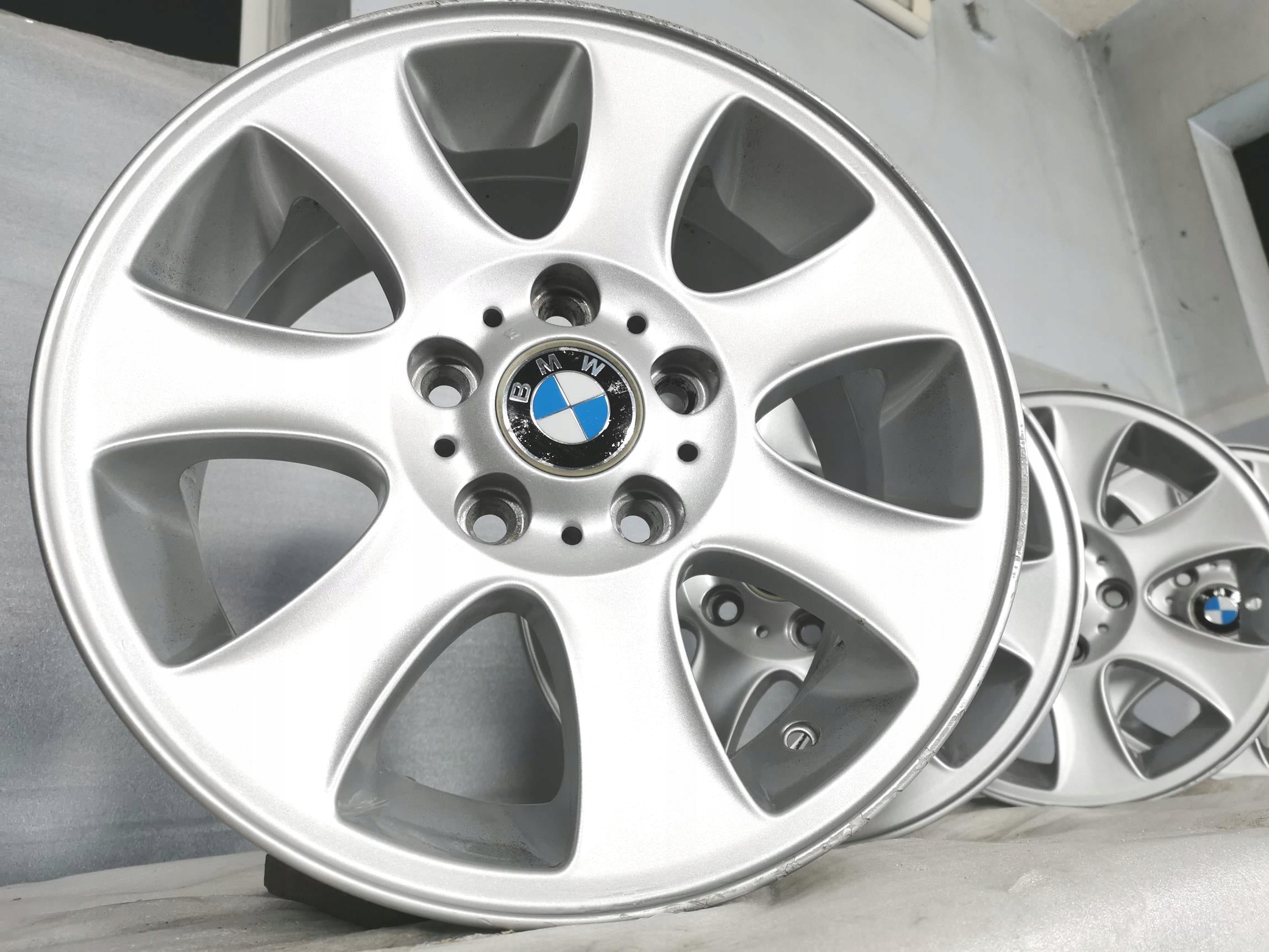 Alu rim BMW E46 E88 E87 X1 E82 E81 Aluminum rim 16 inch 7.0J 5x120 44ET 