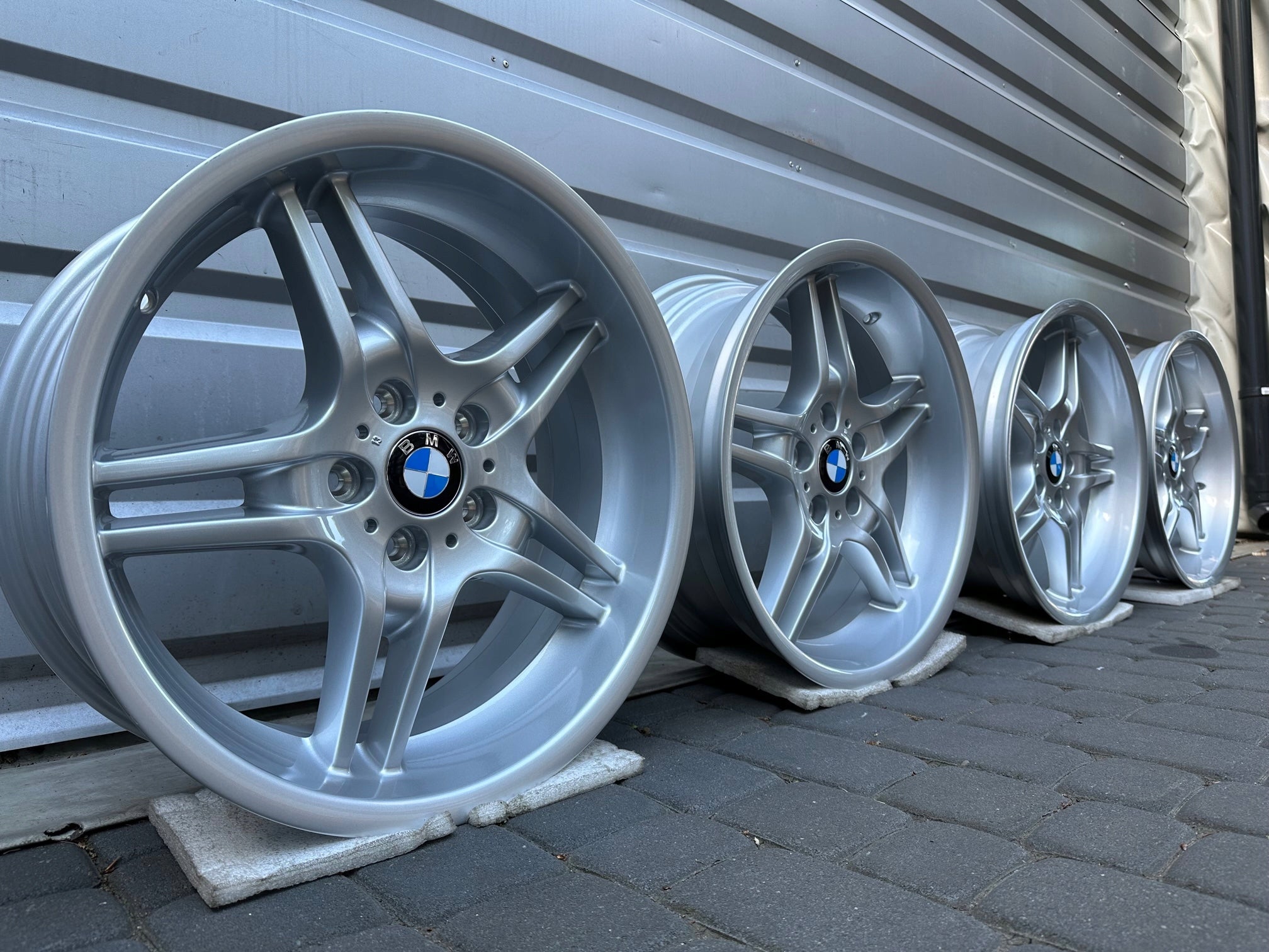 Aluminium rim BMW E60 E60 E61 X1 F10 F11 F11 F10 E61 19 inch 8.0J 5x120 20ET 