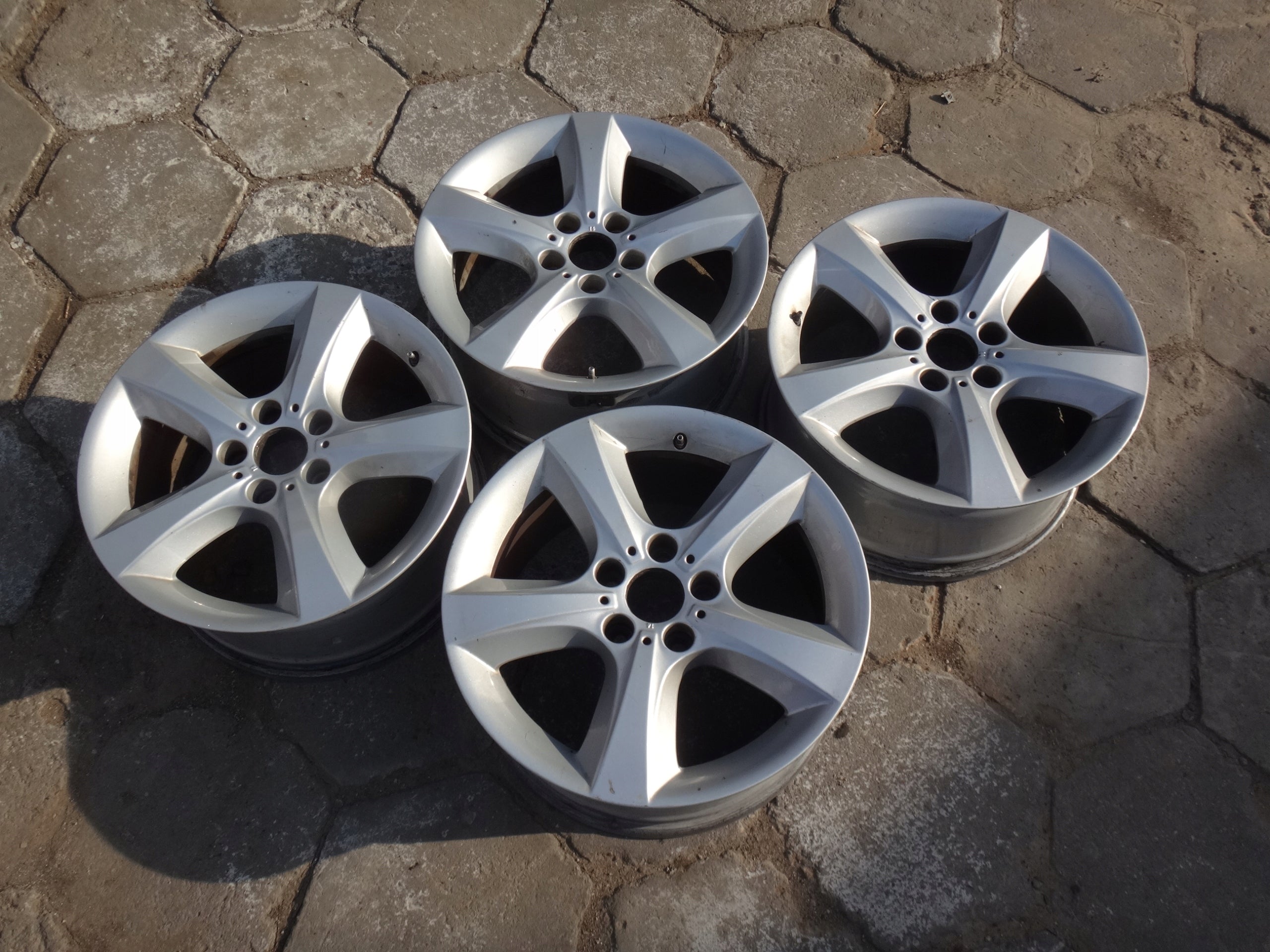 Alu Felge BMW E70 X5 X5 E70 Aluminum rim 18 Zoll 8.5J 46ET