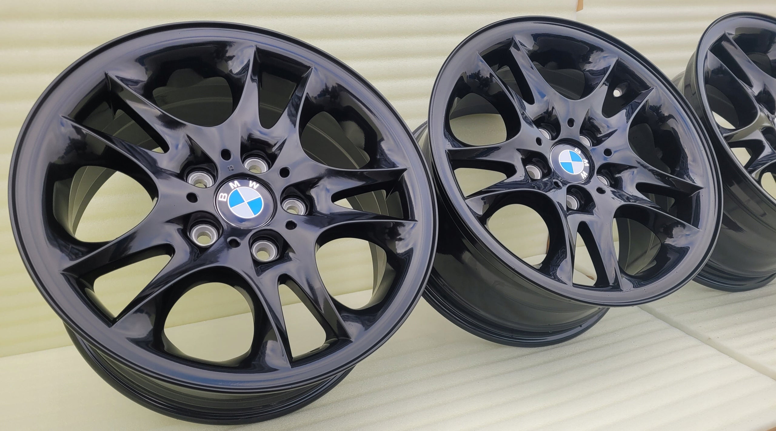 Aluminium rim BMW E88 E87 F21 X1 E82 E81 F20 F21 X3 F20 X2 17 inch 8.0J 5x120 46ET 