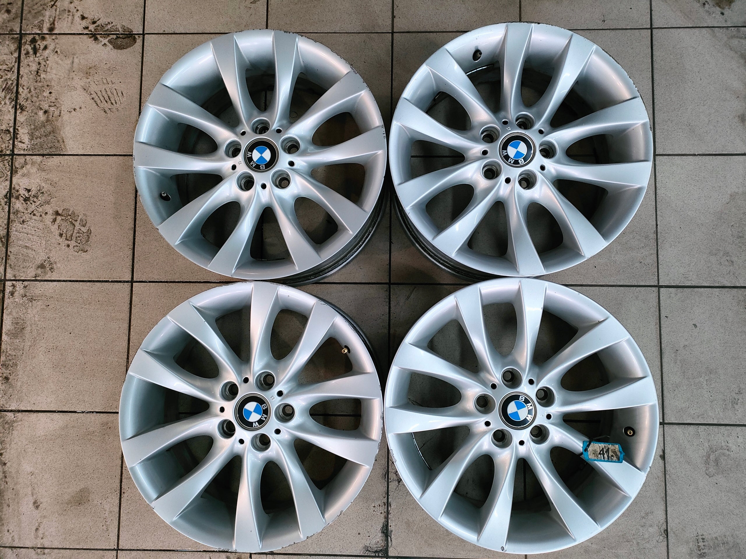 Alu Felge BMW E81 E87 X1 Aluminum rim 18 Zoll 8.0J 5x120 49ET