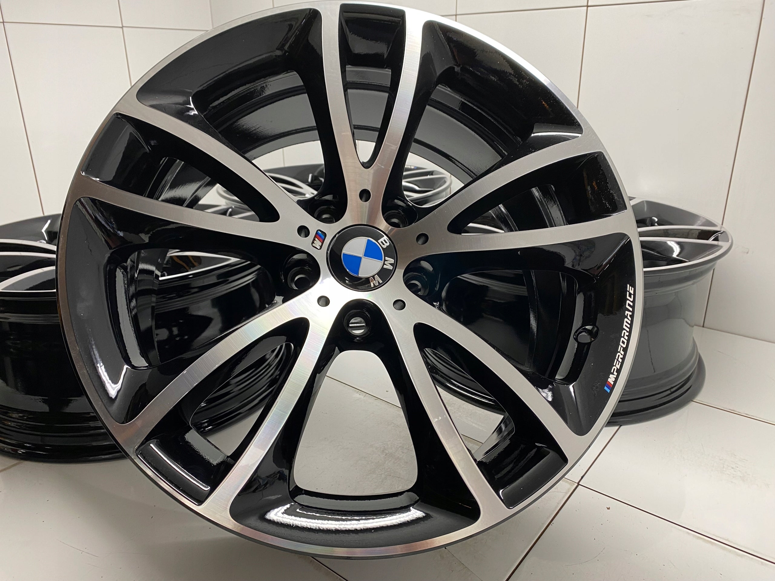 Alu Felge BMW E83 X1 F11 F01 F10 F10 F11 Aluminum rim 19 Zoll 8.5J 5x120