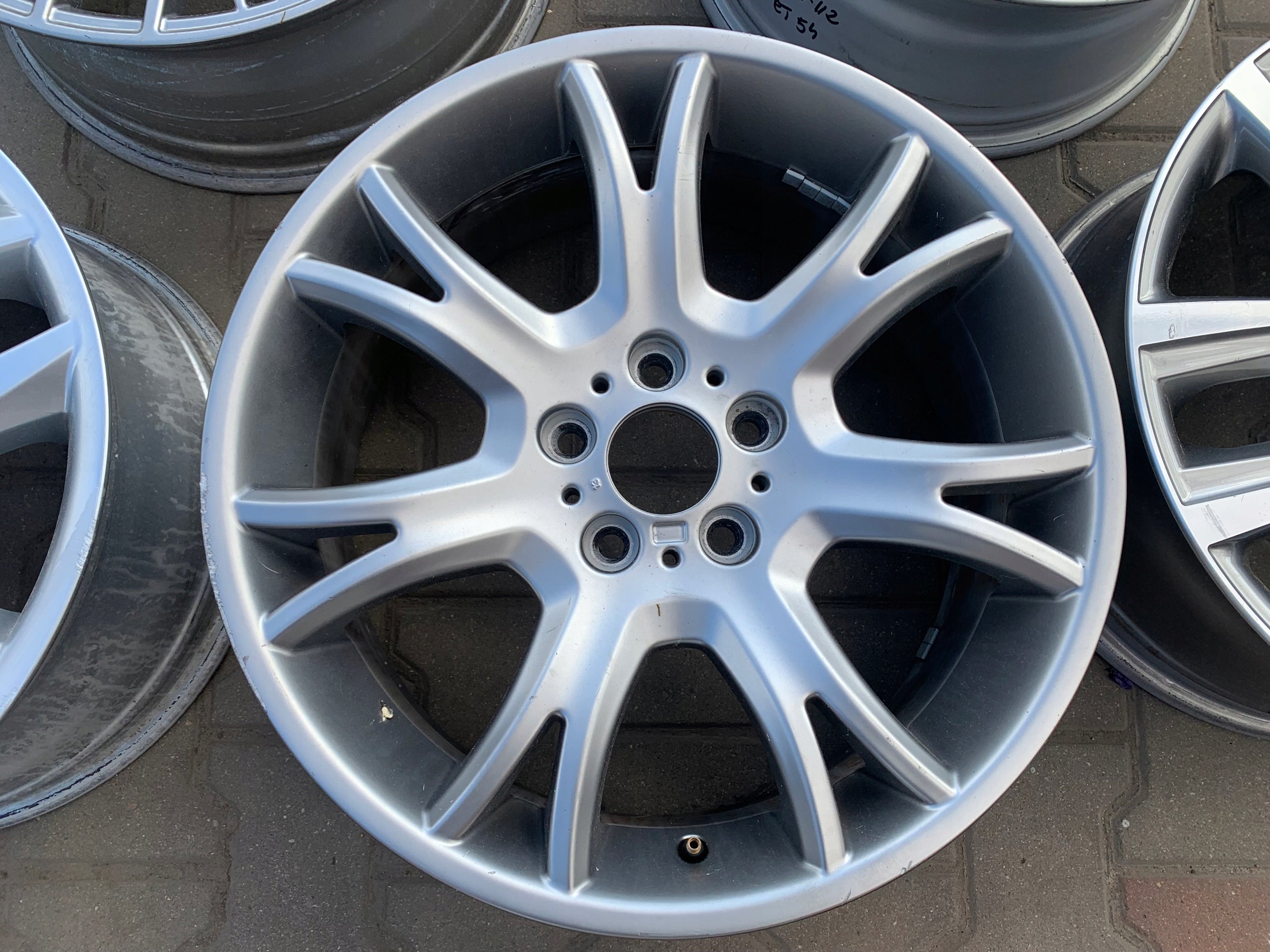 1x Alu Felge BMW E83 X1 Aluminum rim 19 Zoll 8.5J 5x120