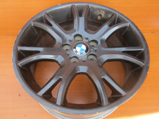 1x Alu Felge BMW E83 X3 E83 X3 X1 Aluminum rim 19 Zoll 8.5J 5x120 46ET 8733417