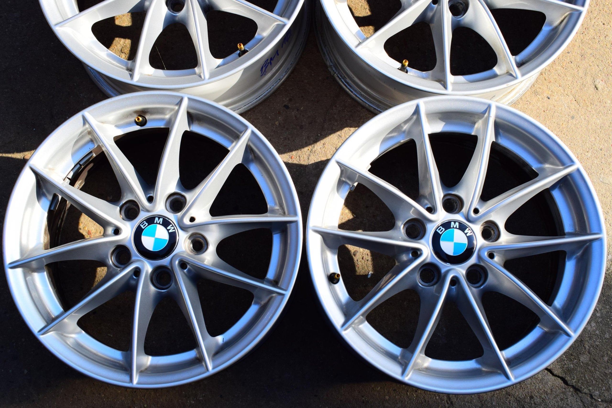 Alu Felge BMW E91 E90 F30 E87 F21 X1 E90 E91 F20 F21 F31 F30 F31 F20 16 Zoll 7.0J 5x120 31ET