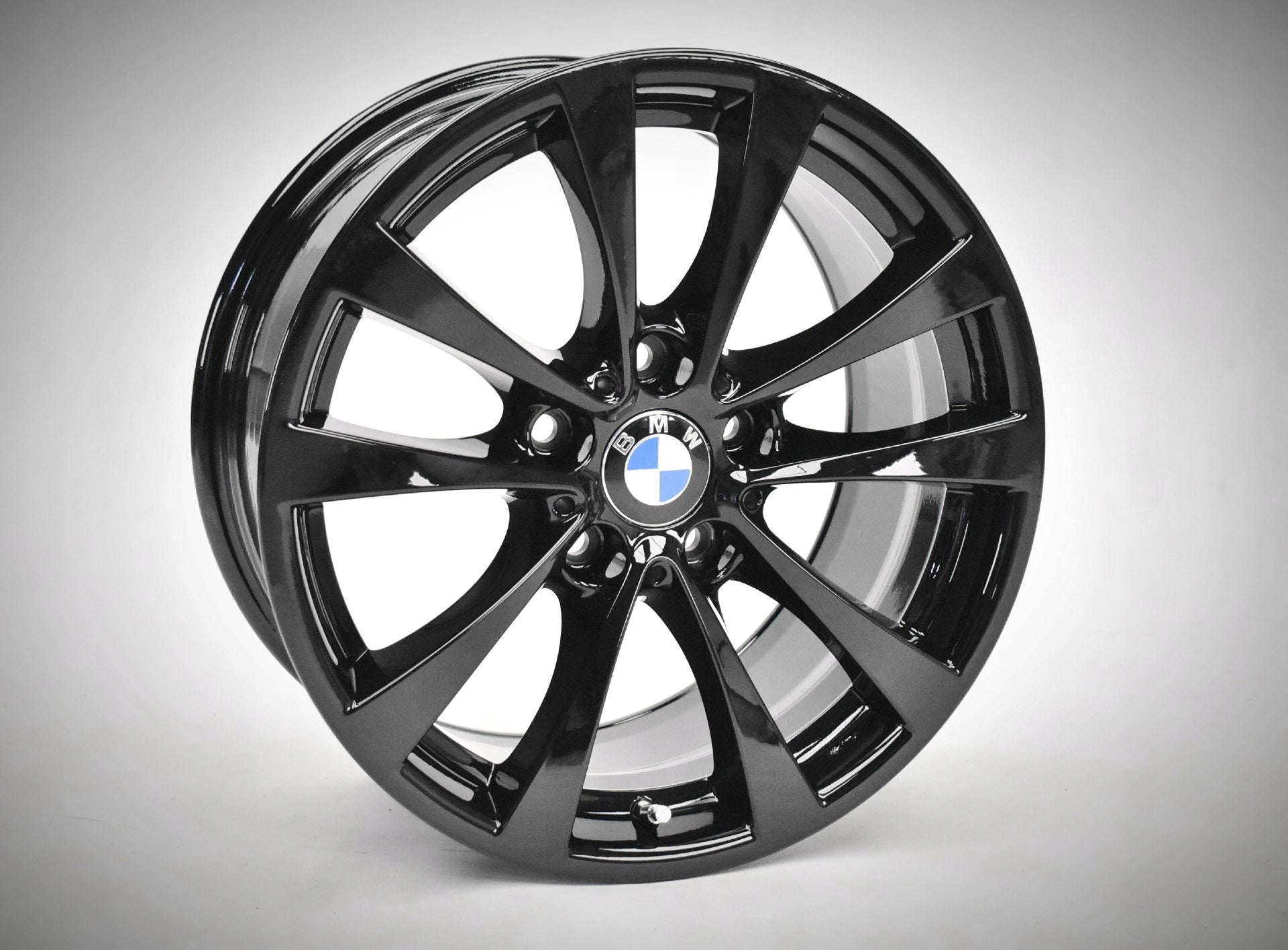 Alu Felge BMW E90 E91 E91 E90 E93 X1 17 Zoll 8.0J 5x120 34ET 6859025