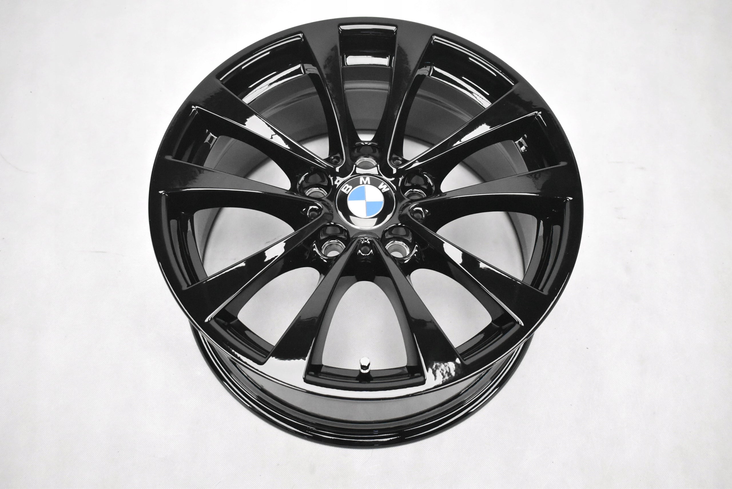 Alu Felge BMW E90 E91 E91 E90 E93 X1 17 Zoll 8.0J 5x120 34ET 6859025