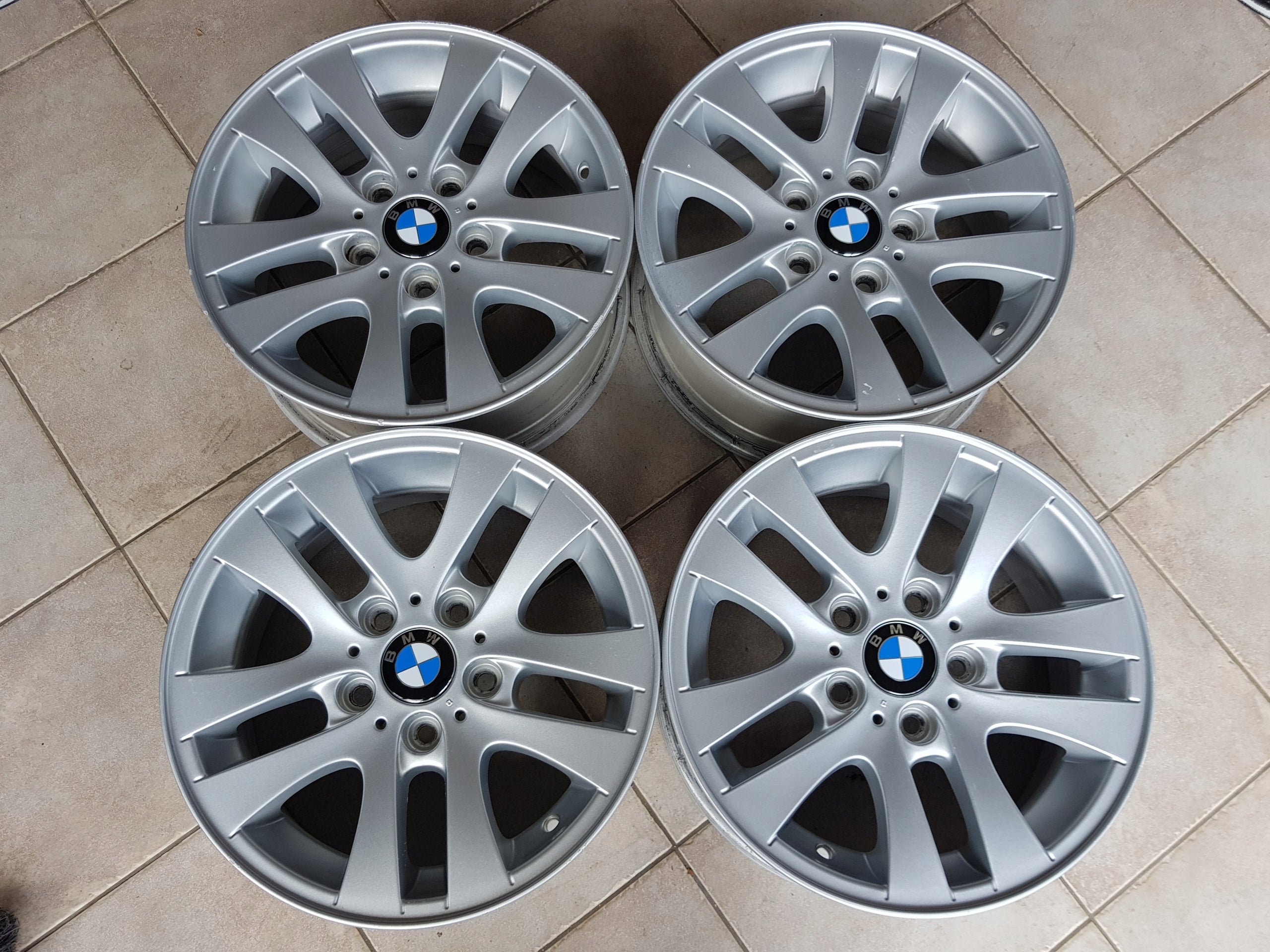 Alu Felge BMW E90 E91 E91 X1 E90 Aluminum rim 16 Zoll 7.0J 5x120 34ET 6775595