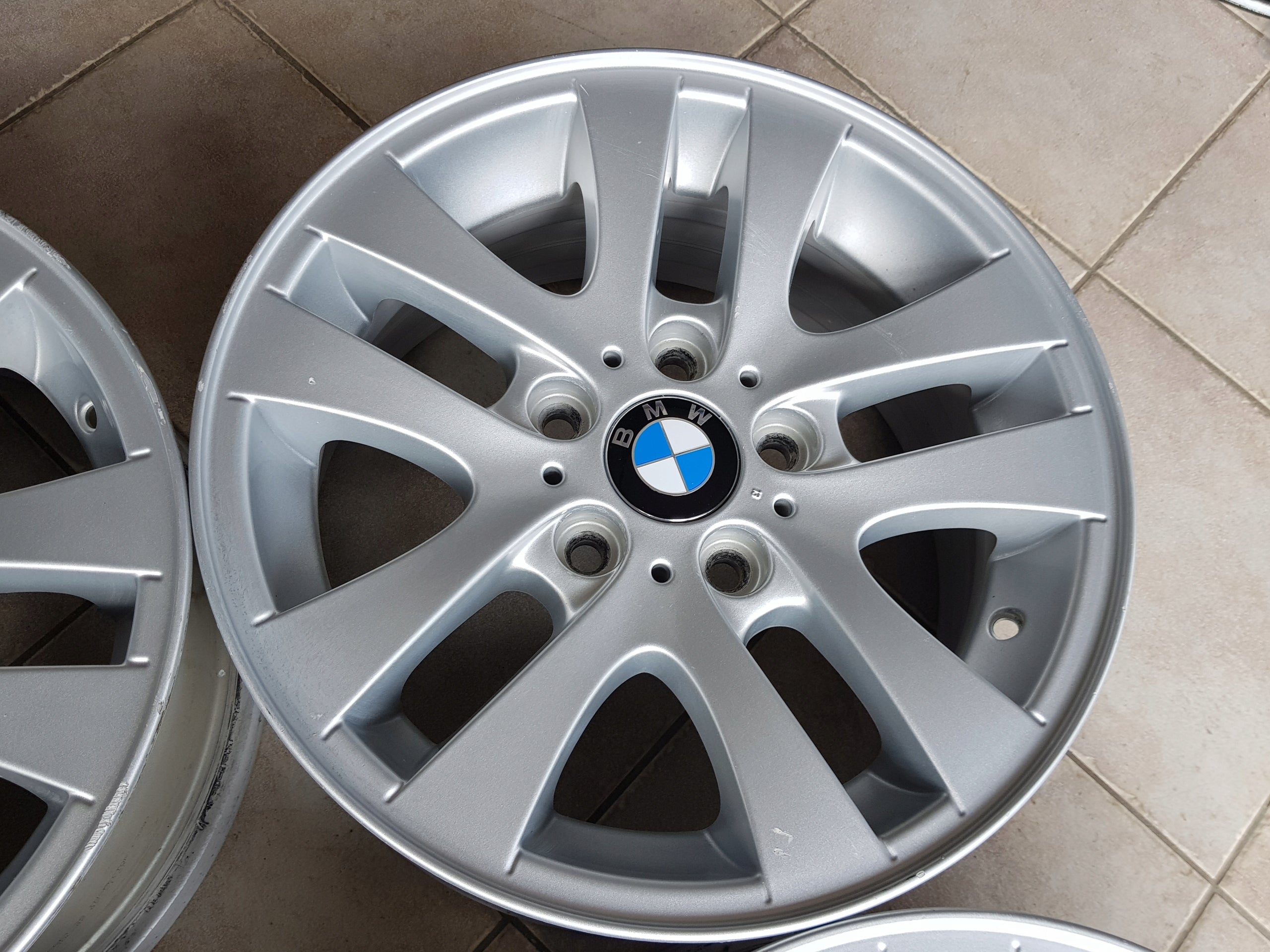 Alu Felge BMW E90 E91 E91 X1 E90 Aluminum rim 16 Zoll 7.0J 5x120 34ET 6775595