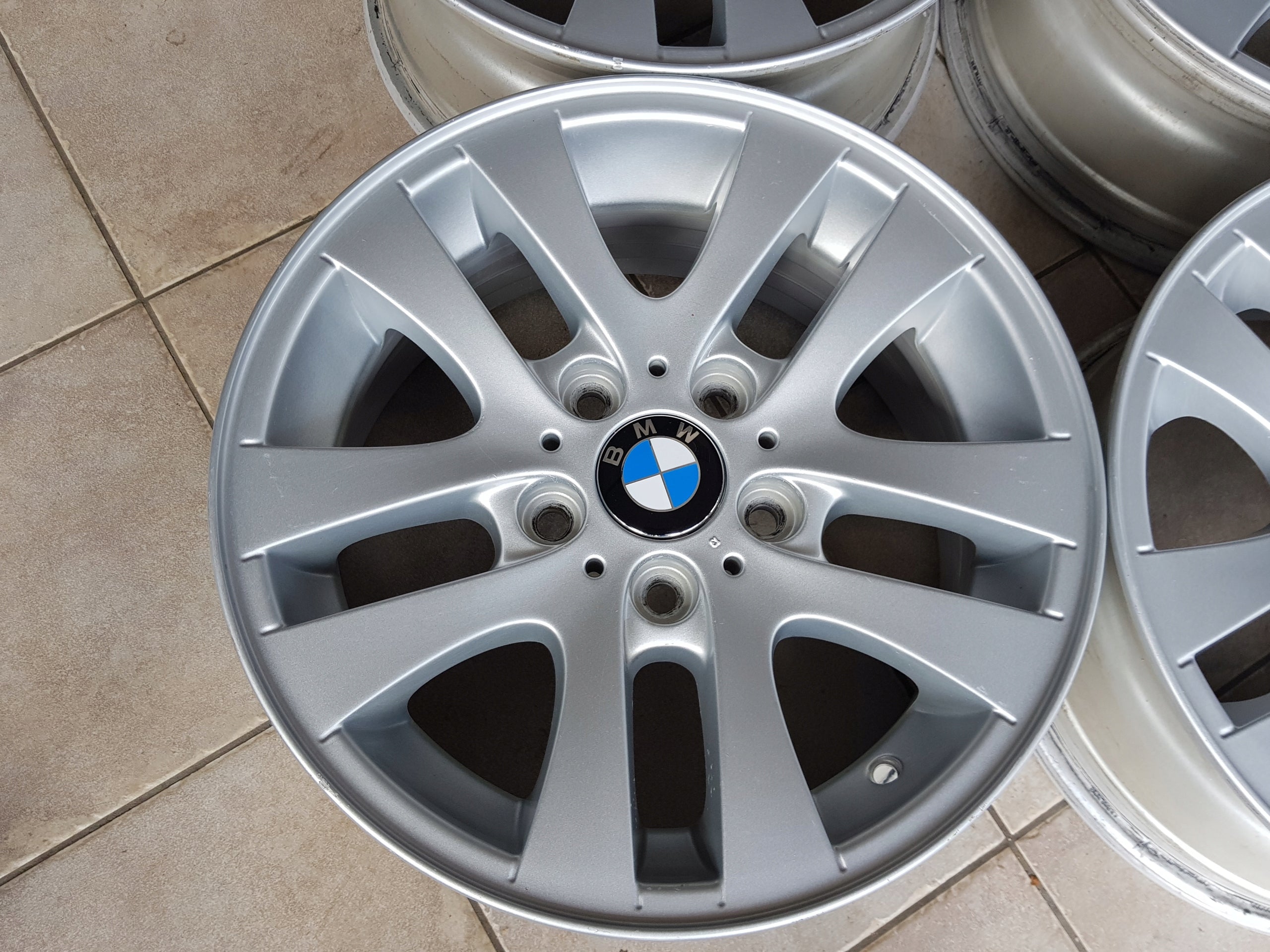 Alu Felge BMW E90 E91 E91 X1 E90 Aluminum rim 16 Zoll 7.0J 5x120 34ET 6775595