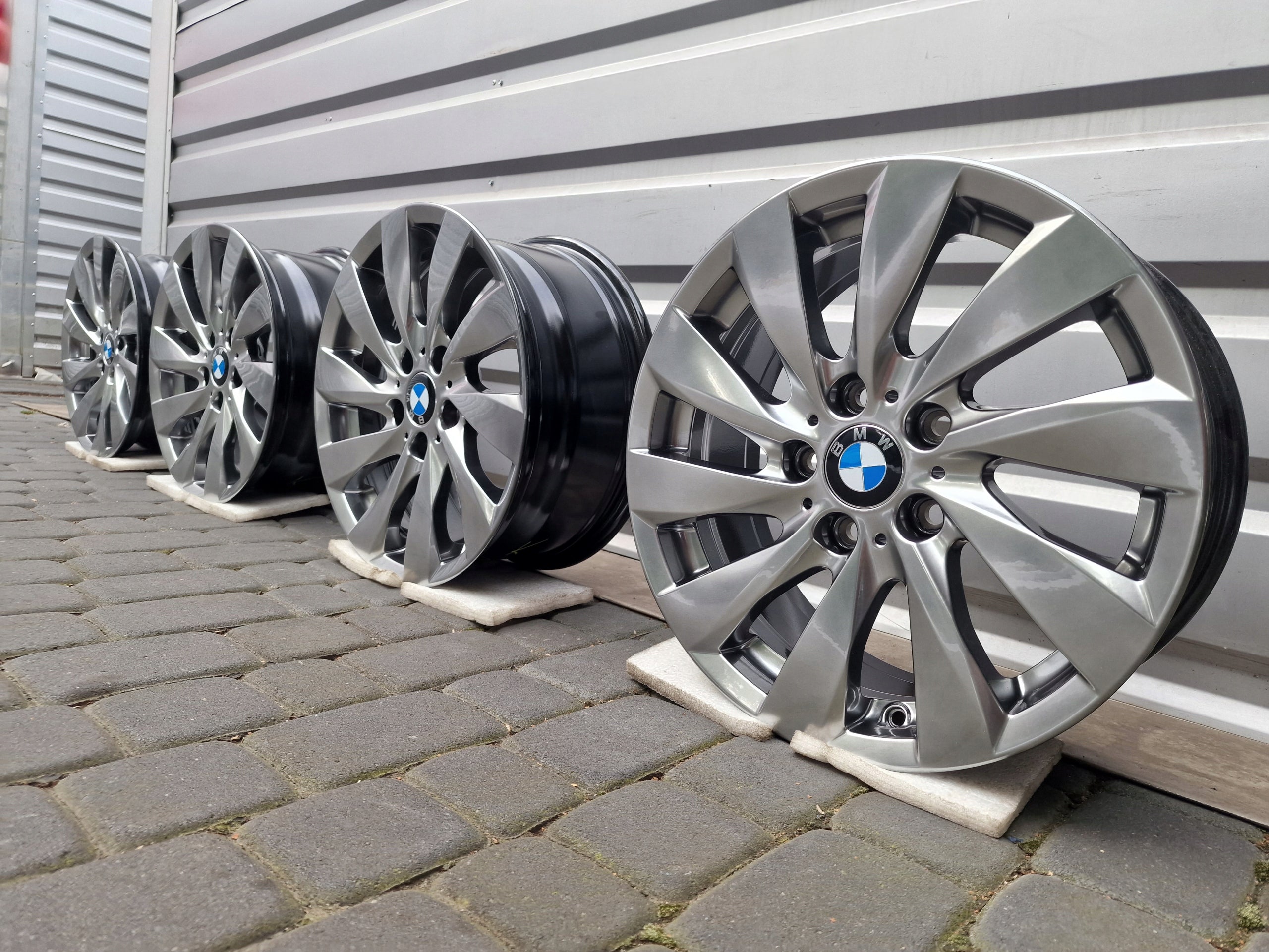 Alu Felge BMW E91 F30 X1 E92 F11 F31 F10 F10 F11 F30 F31 17 Zoll 7.5J 5x120 -43ET