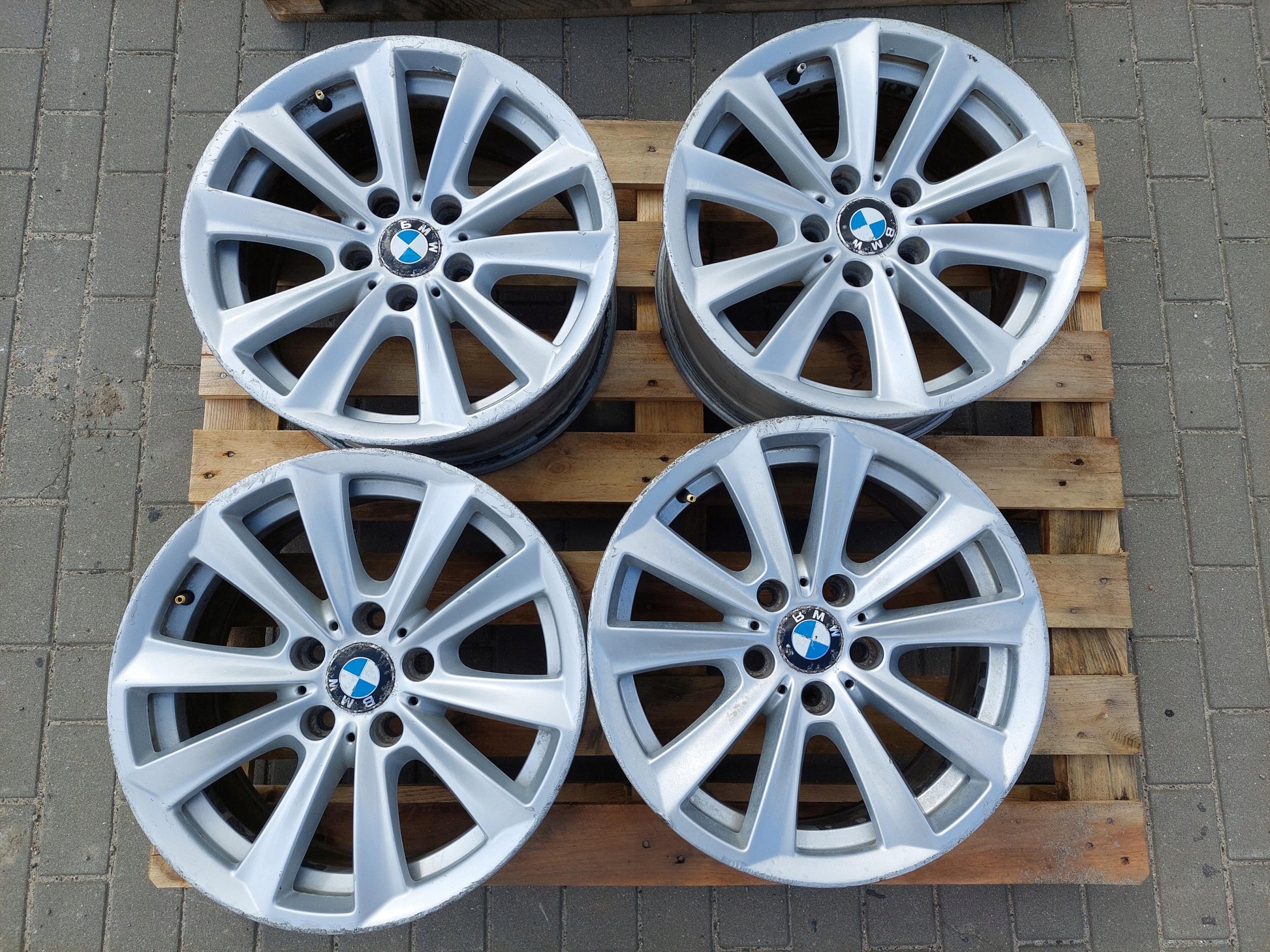 Alu Felge BMW F01 F13 X1 Aluminum rim 17 Zoll 8.0J 5x120 6780720