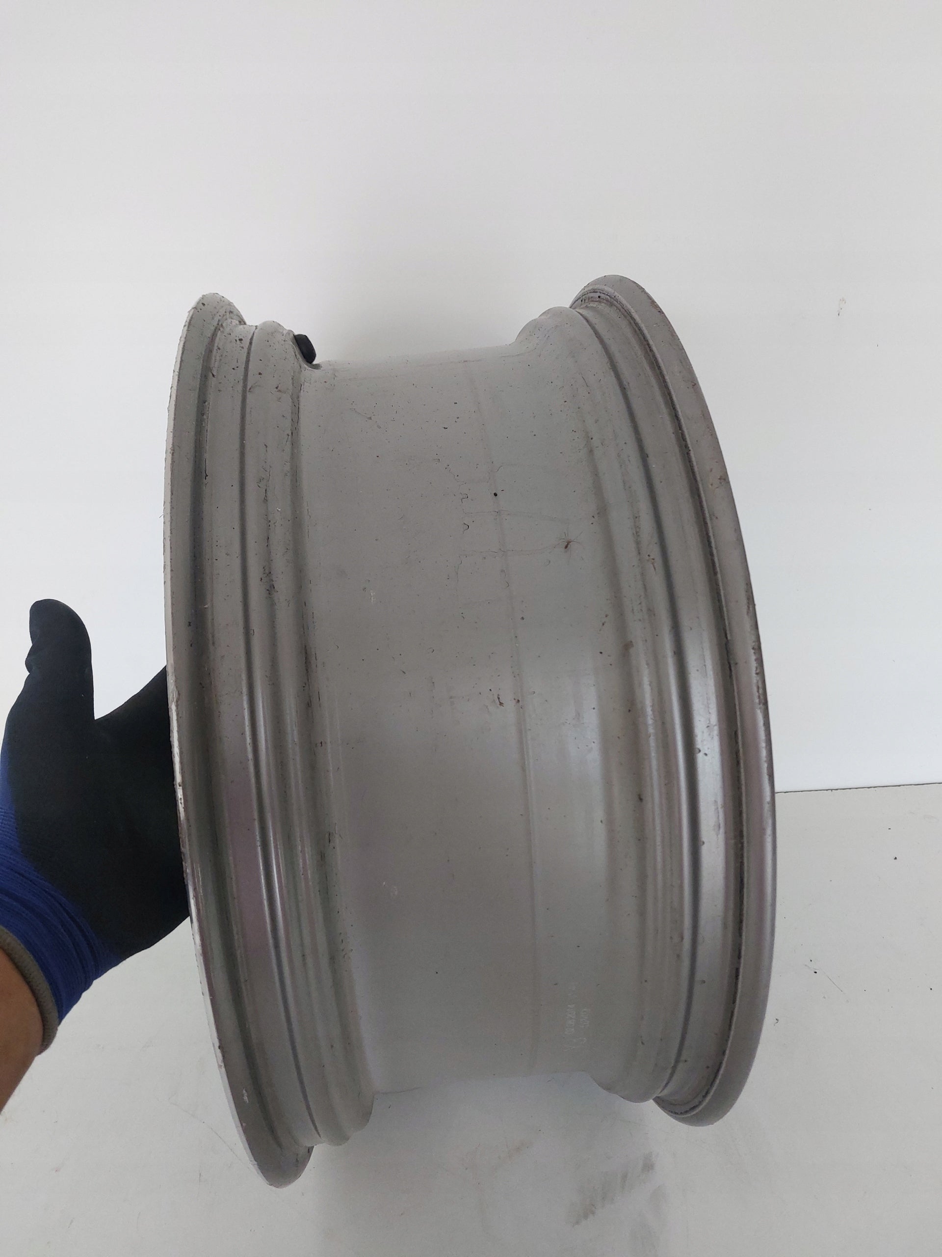 1x Alu Felge BMW F11 X2 F13 F10 F11 F10 F12 F13 X1 20 Zoll 8.5J 5x120 33ET 6854558