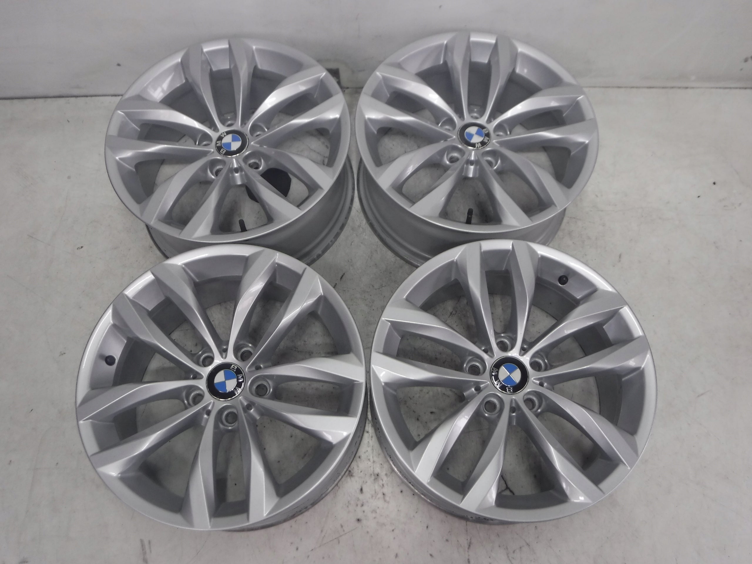 Alu Felge BMW F11 X6 X3 F10 F11 X5 F10 X1 18 Zoll 8.0J 5x120 30ET 6862892