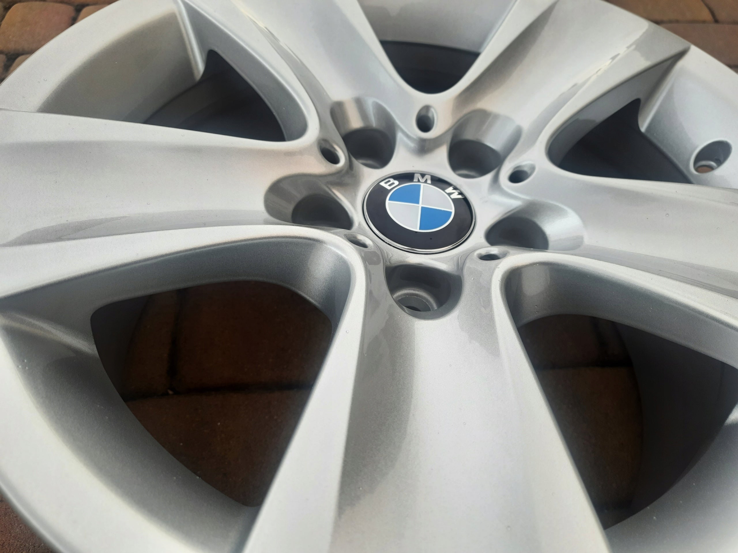 Alu Felge BMW F10 F11 X1 Aluminum rim 17 Zoll 8.0J 5x120 30ET