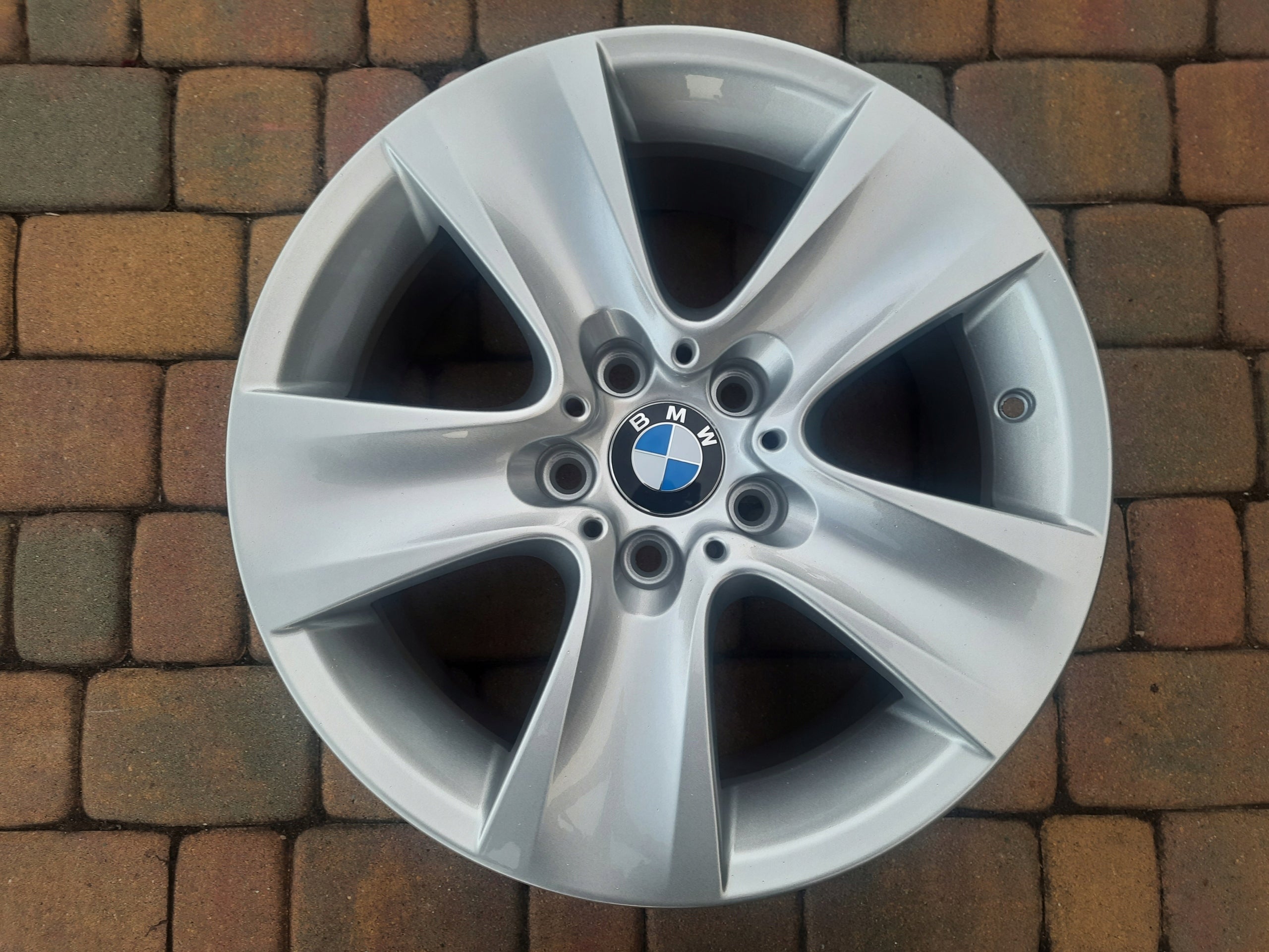 Alu Felge BMW F10 F11 X1 Aluminum rim 17 Zoll 8.0J 5x120 30ET