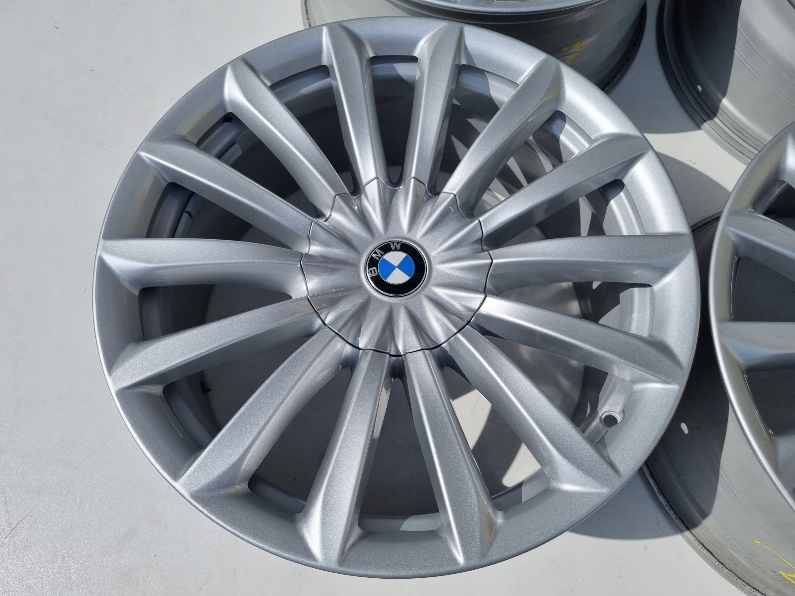 Alu Felge BMW G30 G11 G32 X1 F11 G30 G31 G31 G11 G12 19 Zoll 8.5J 5x112 25ET