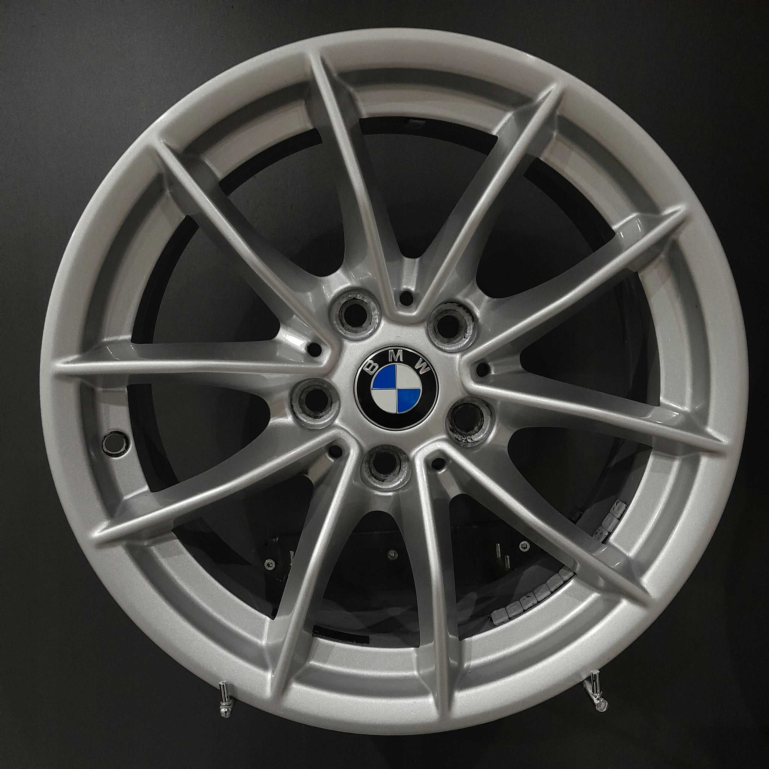 Alu Felge BMW G20 G21 F11 G21 X1 G20 16 Zoll 6.5J 5x112 22ET 6876921