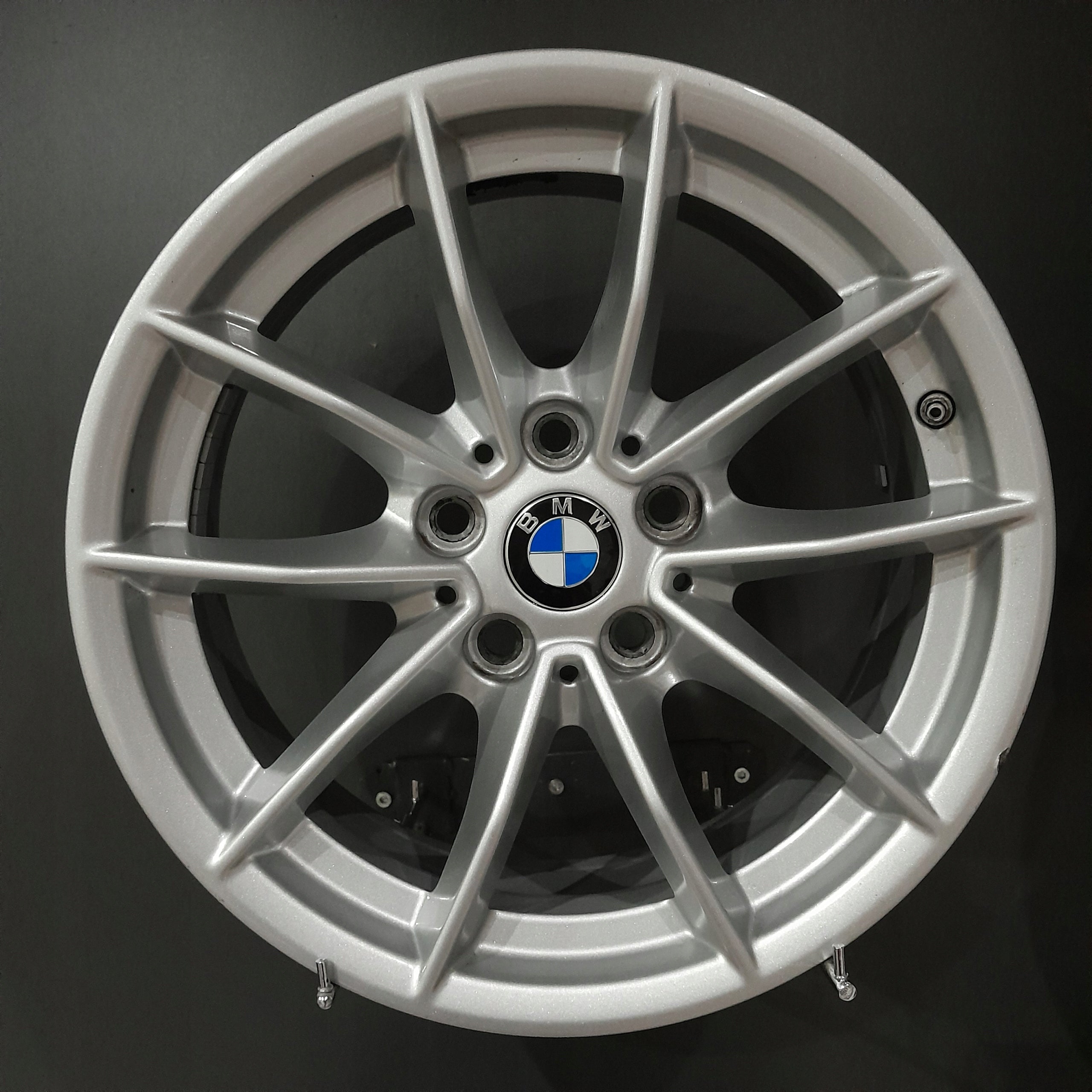 Alu Felge BMW G20 G21 F11 G21 X1 G20 16 Zoll 6.5J 5x112 22ET 6876921