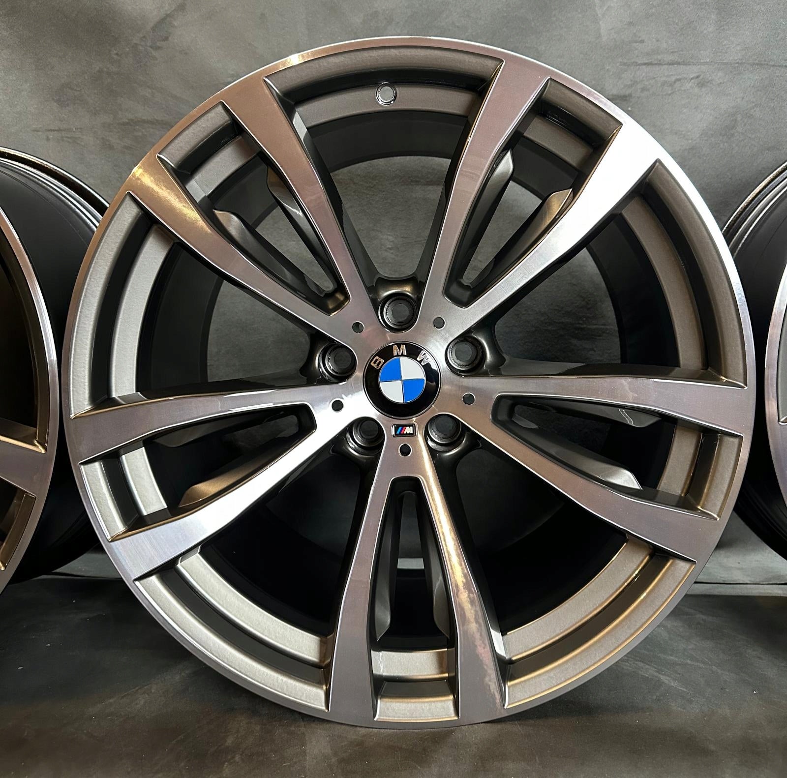 Alu Felge BMW X5 F15 X5 F16 F15 X1 Aluminum rim 20 Zoll 5x120 7846791